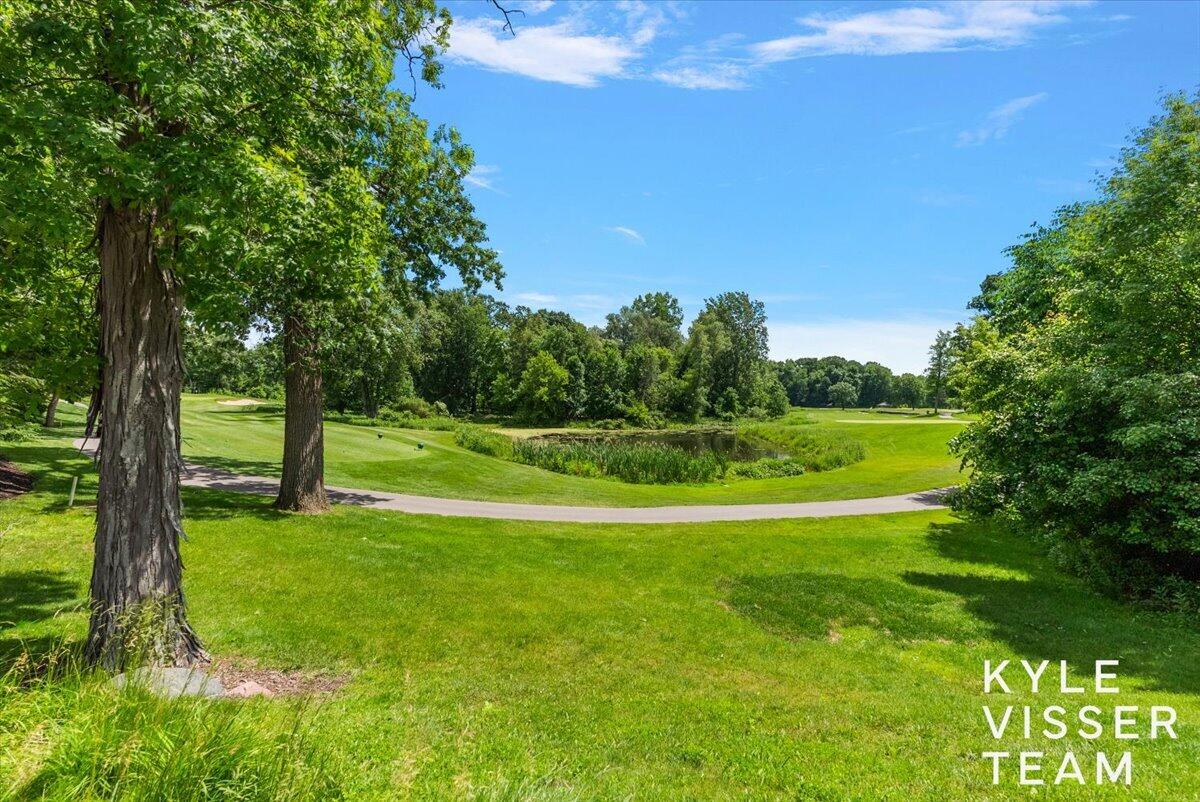 5650 E Watermark Court SE Grand Rapids MI 49546