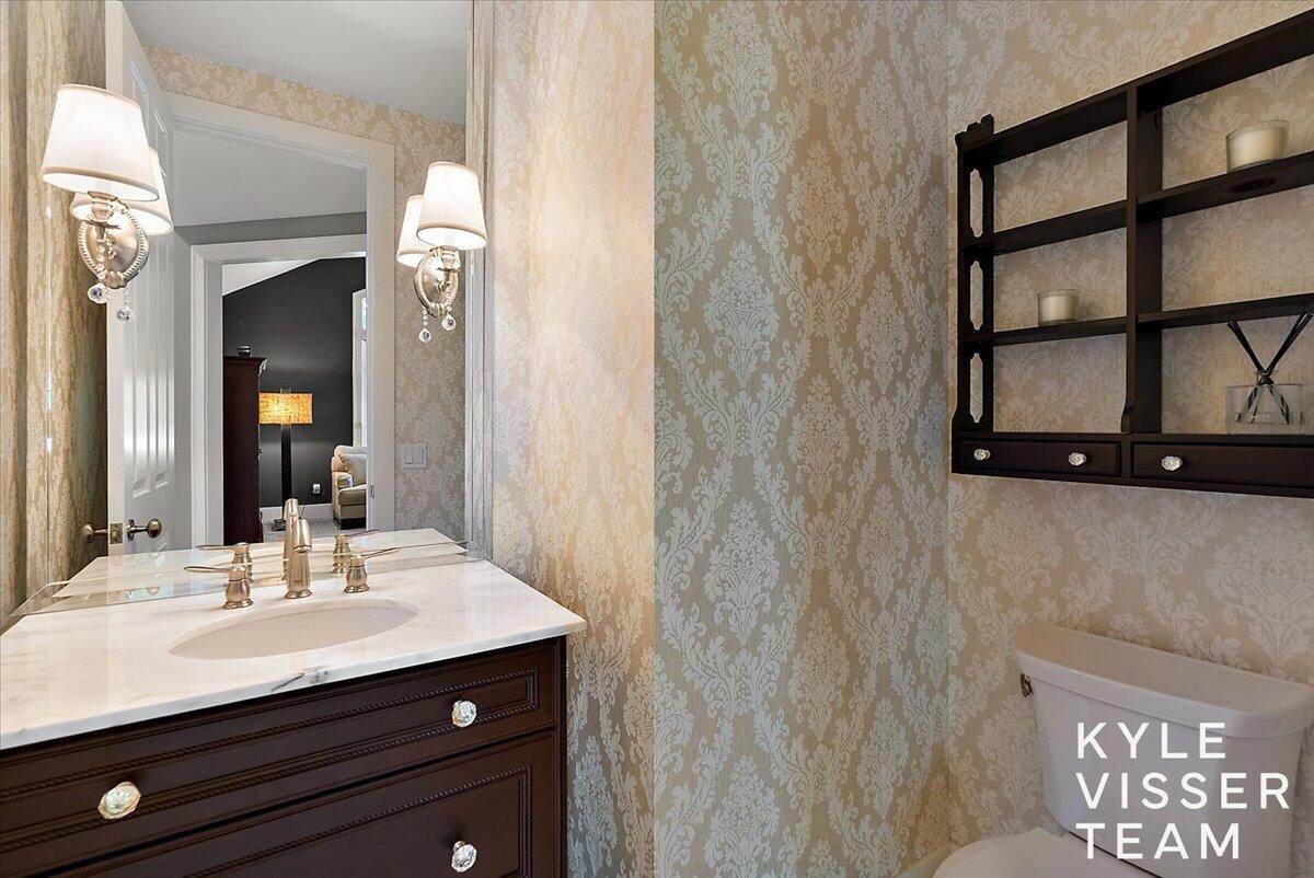 5650 E Watermark Court SE Grand Rapids MI 49546