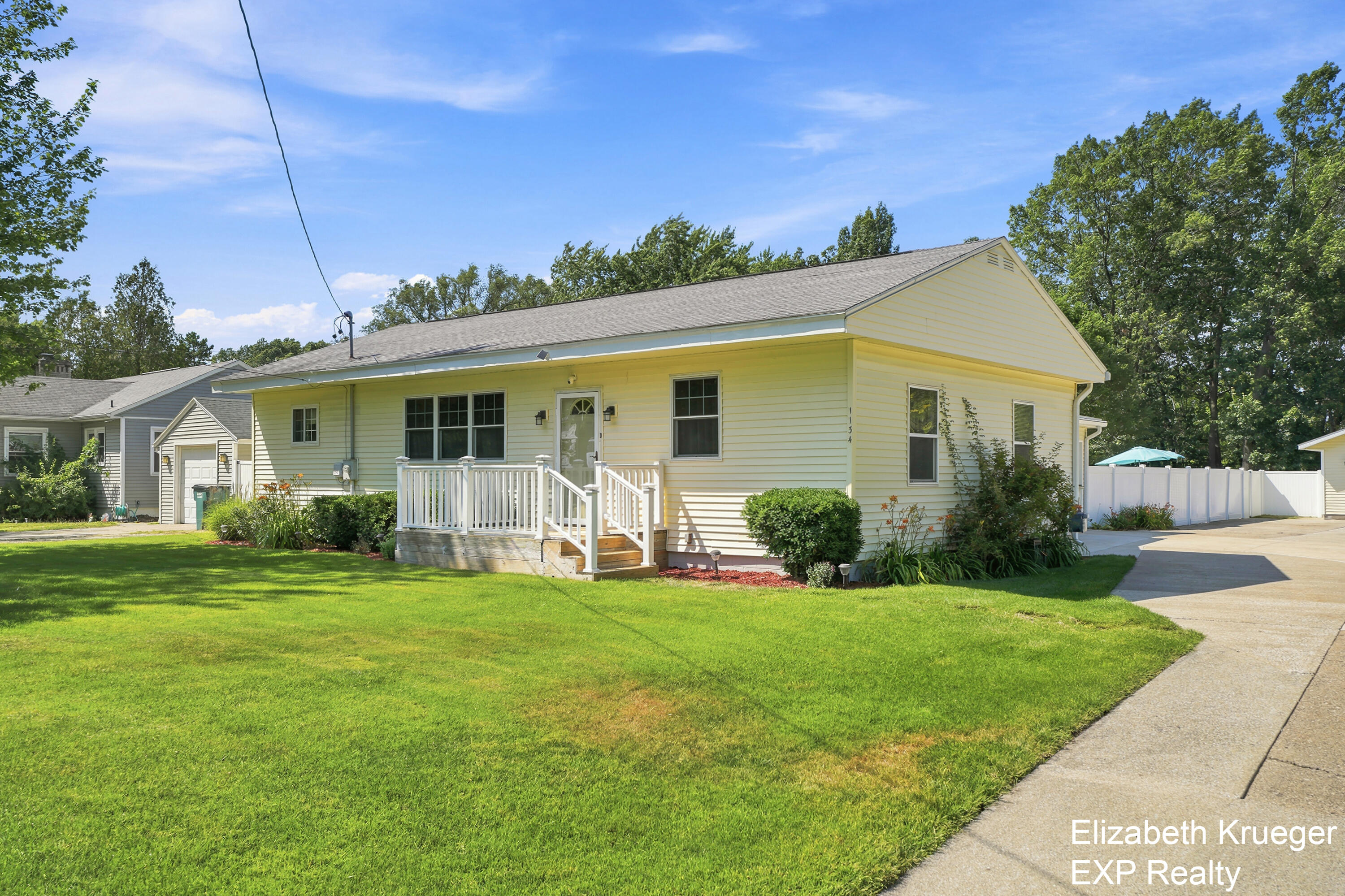 1134 Airport Road Muskegon MI 49441