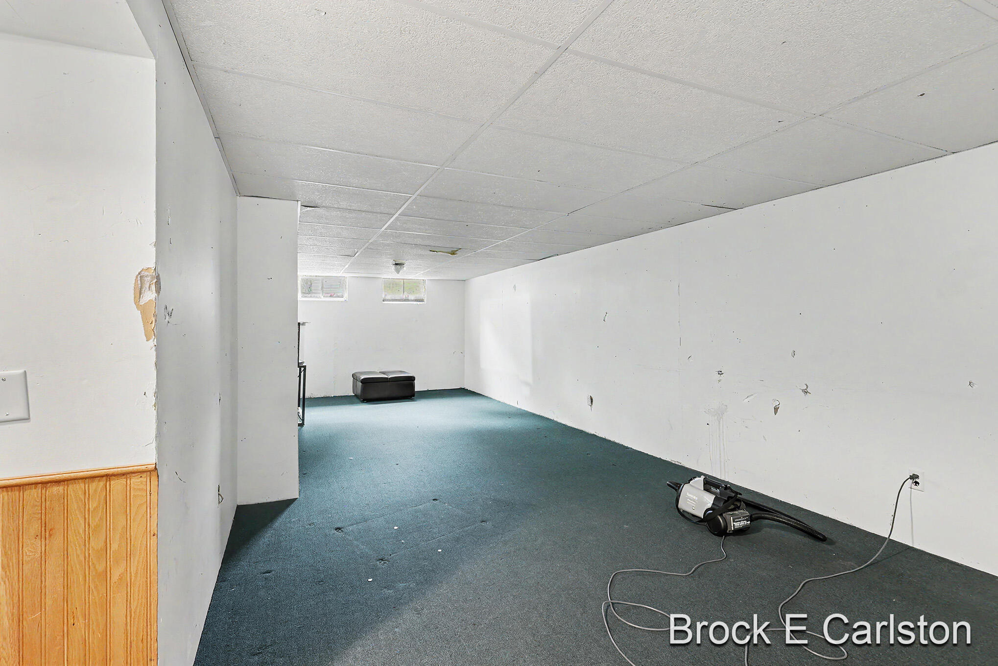 1576 Hendrick Road Norton Shores MI 49441
