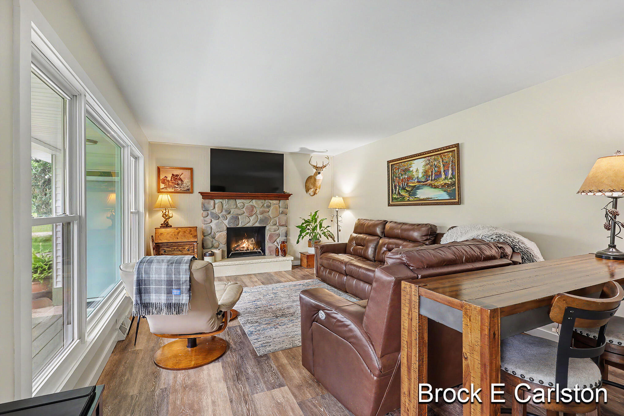 1576 Hendrick Road Norton Shores MI 49441