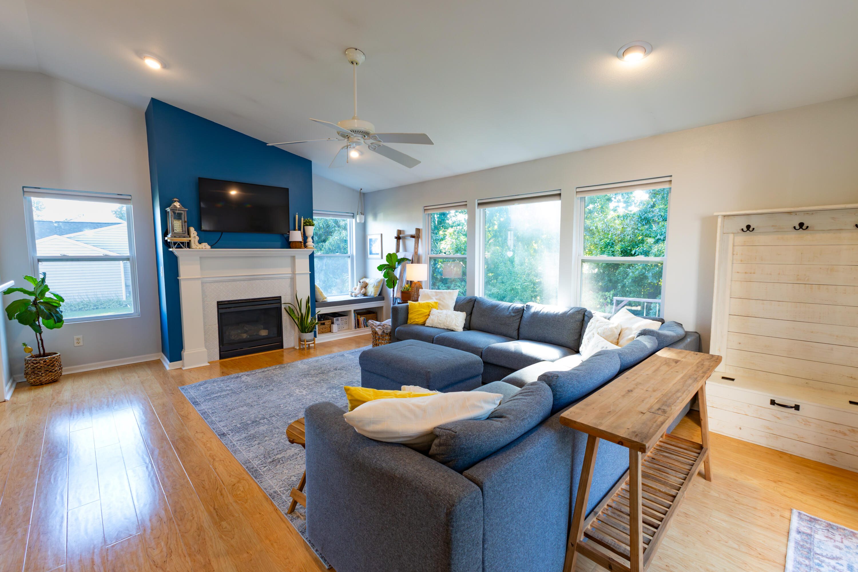 6860 Cypress Bay Drive Kalamazoo MI 49009