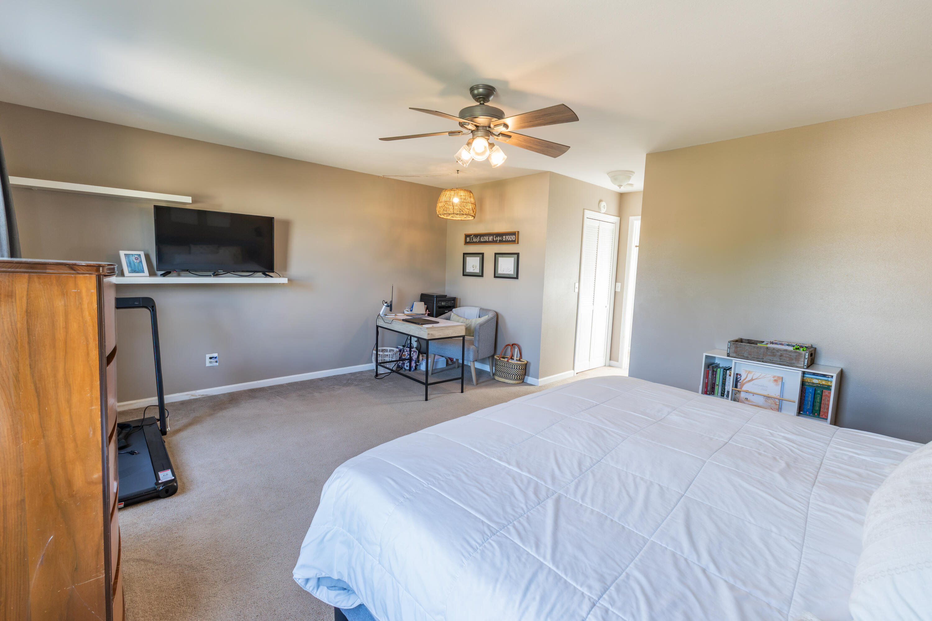 6860 Cypress Bay Drive Kalamazoo MI 49009