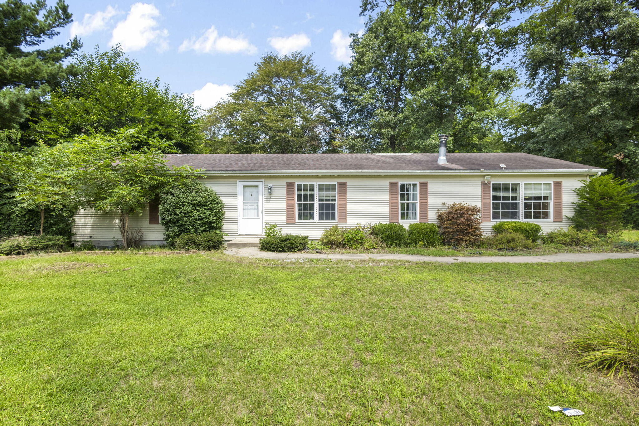 19176 State Line Road Edwardsburg MI 49112