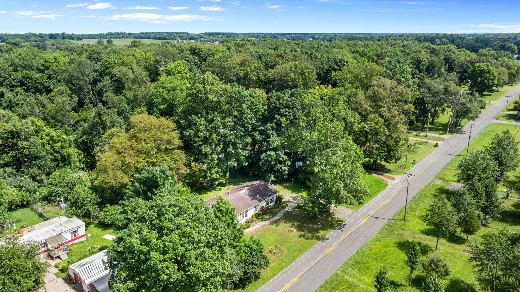 19176 State Line Road Edwardsburg MI 49112