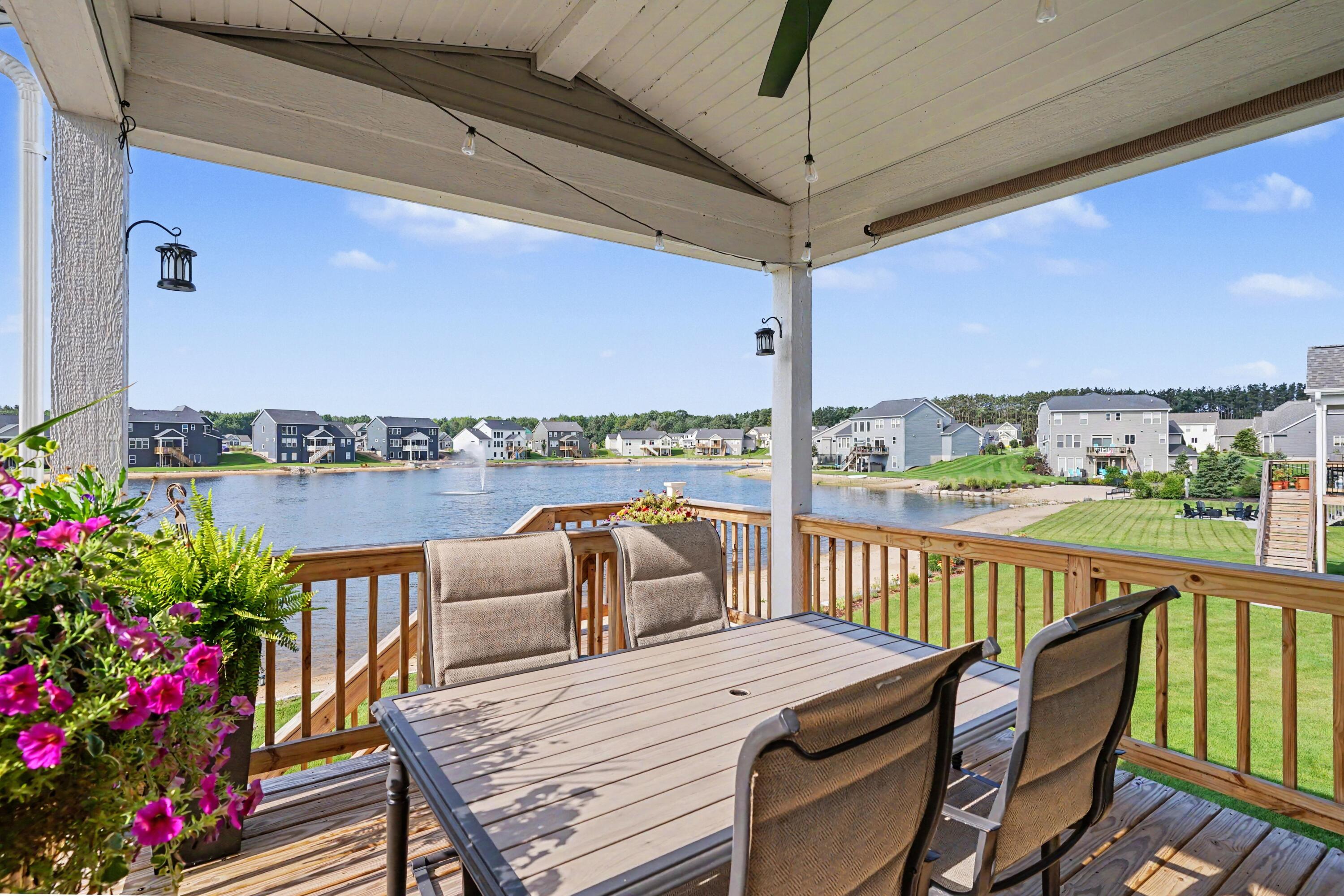 12623 Manchester Drive Grand Haven MI 49417