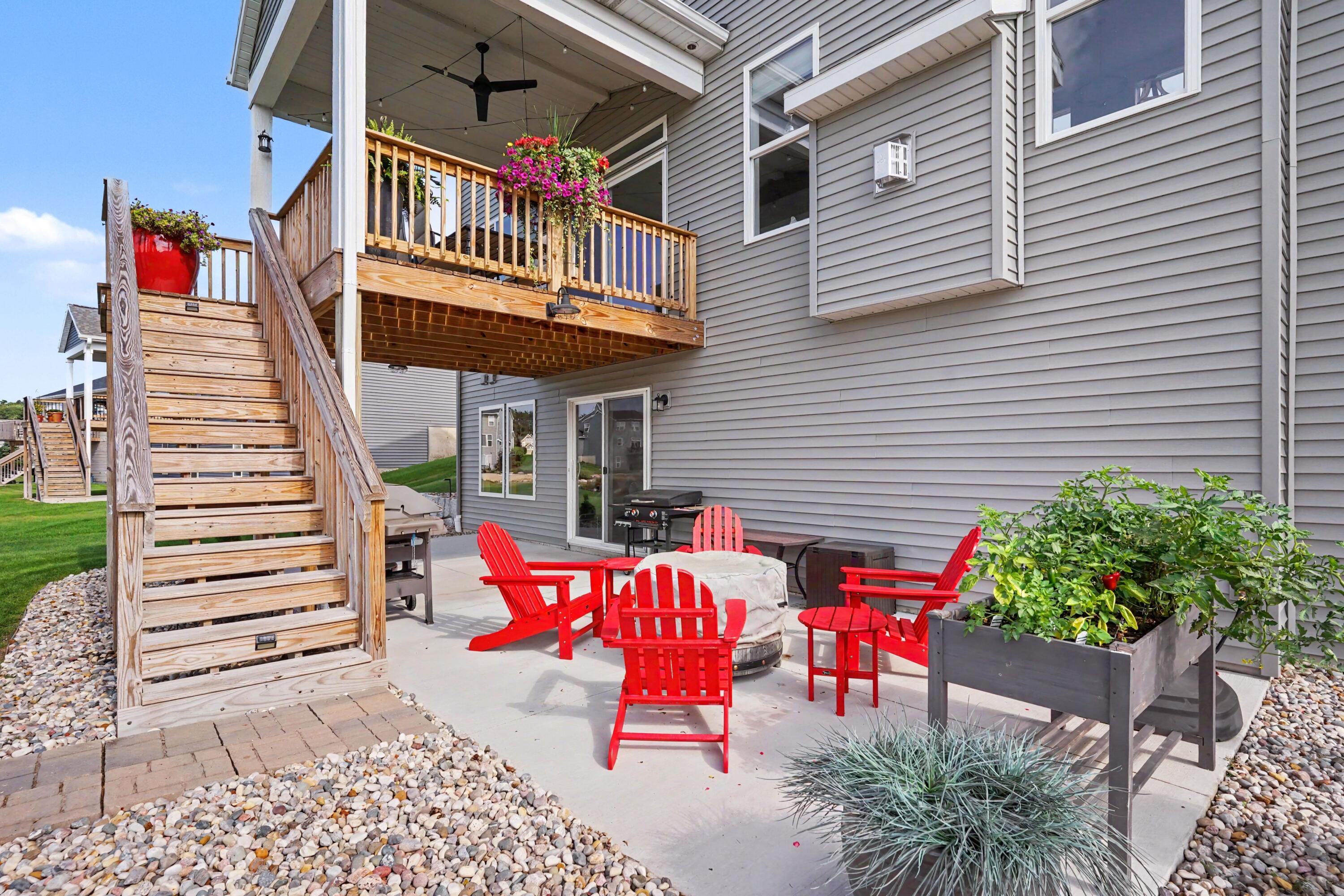 12623 Manchester Drive Grand Haven MI 49417