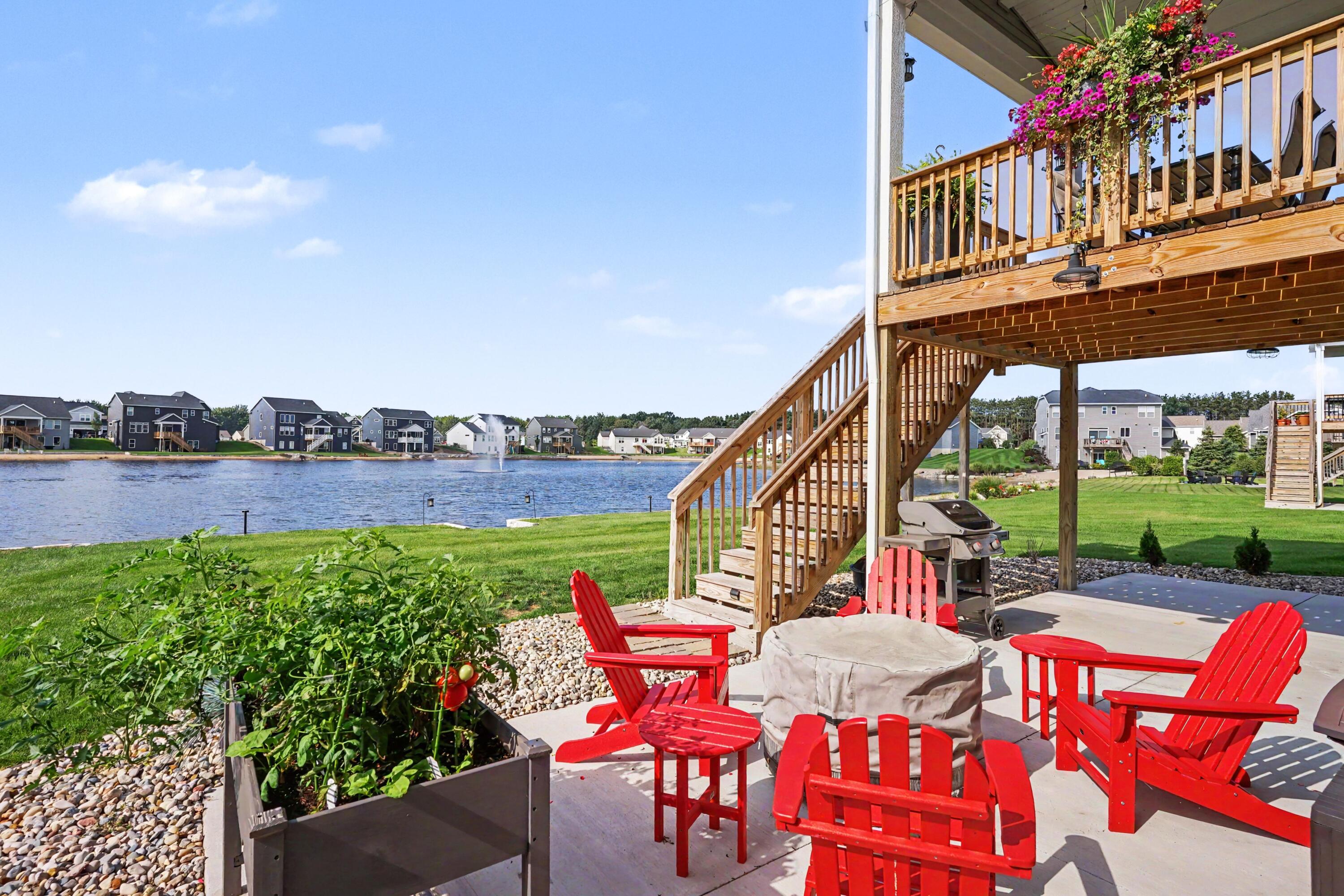 12623 Manchester Drive Grand Haven MI 49417