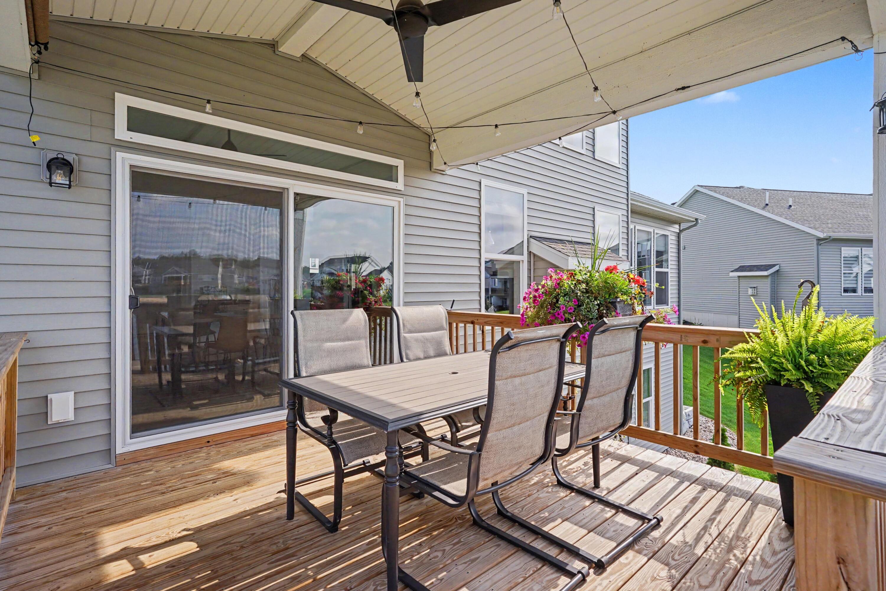 12623 Manchester Drive Grand Haven MI 49417