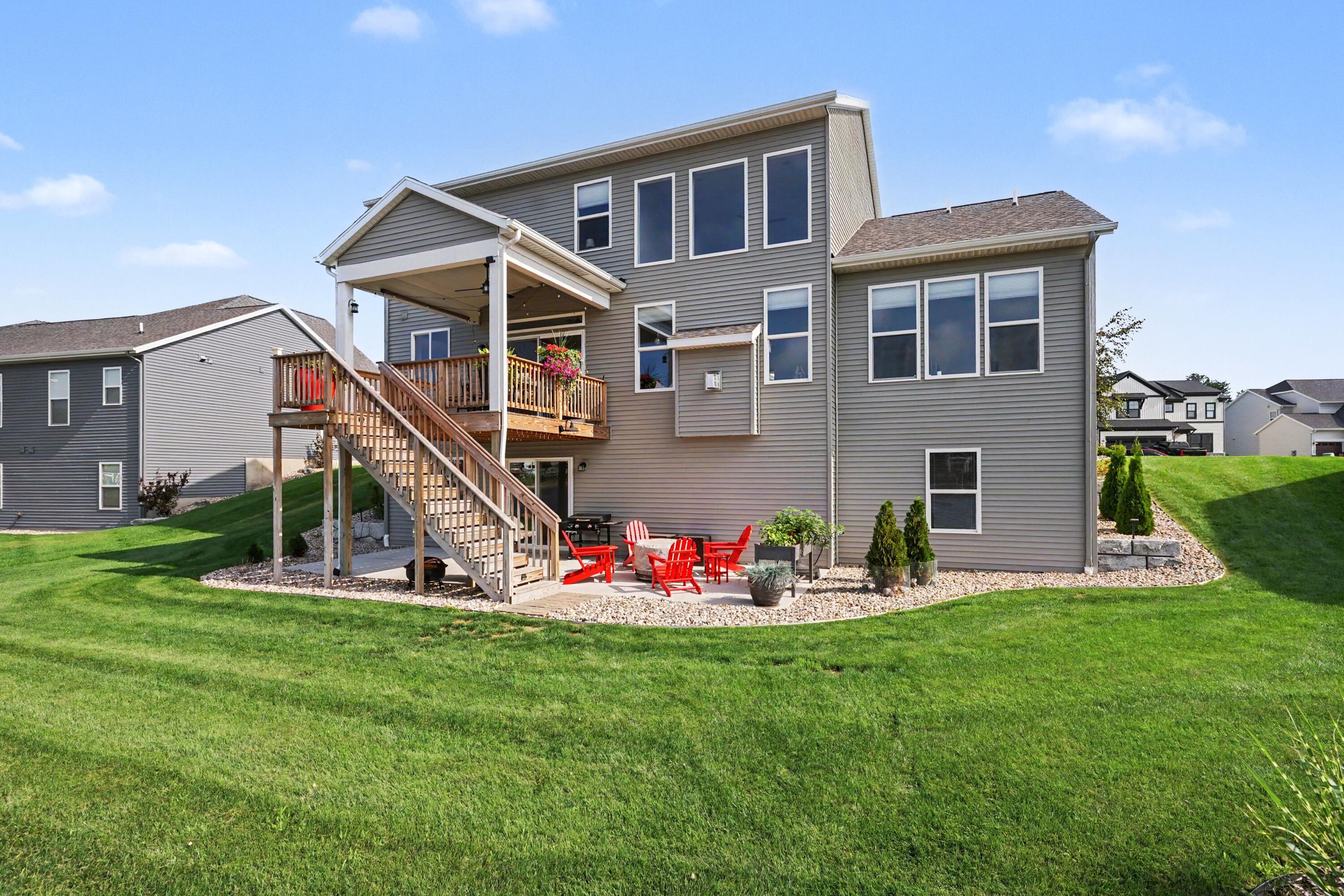 12623 Manchester Drive Grand Haven MI 49417