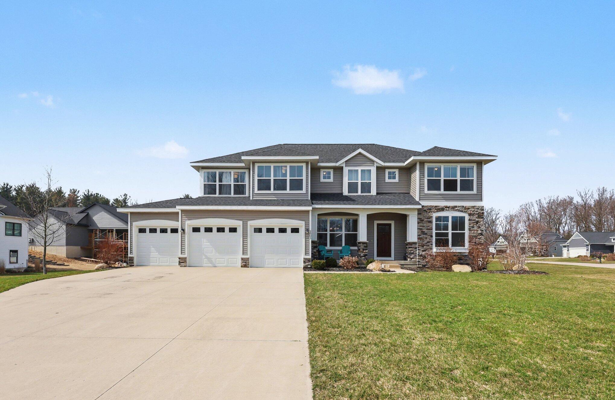 2803 Pinehill Drive Holland MI 49424