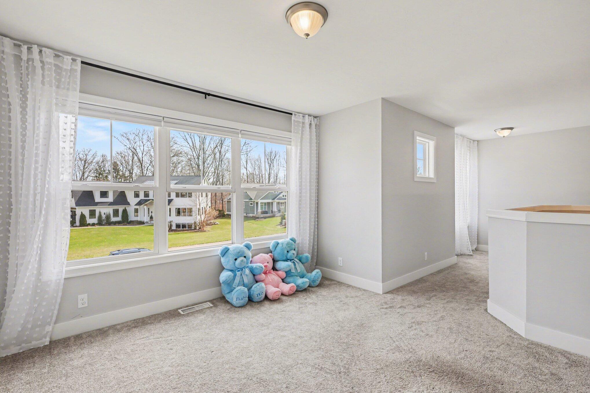 2803 Pinehill Drive Holland MI 49424