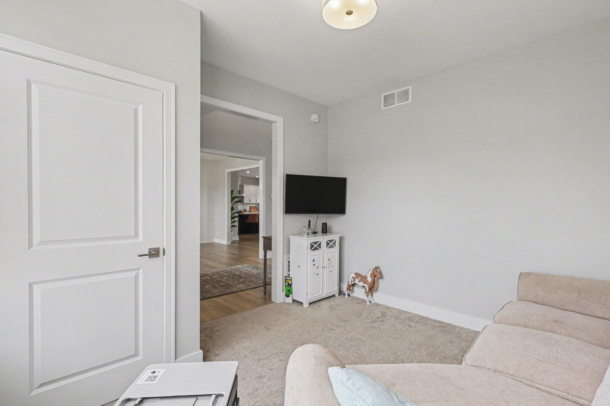 2803 Pinehill Drive Holland MI 49424