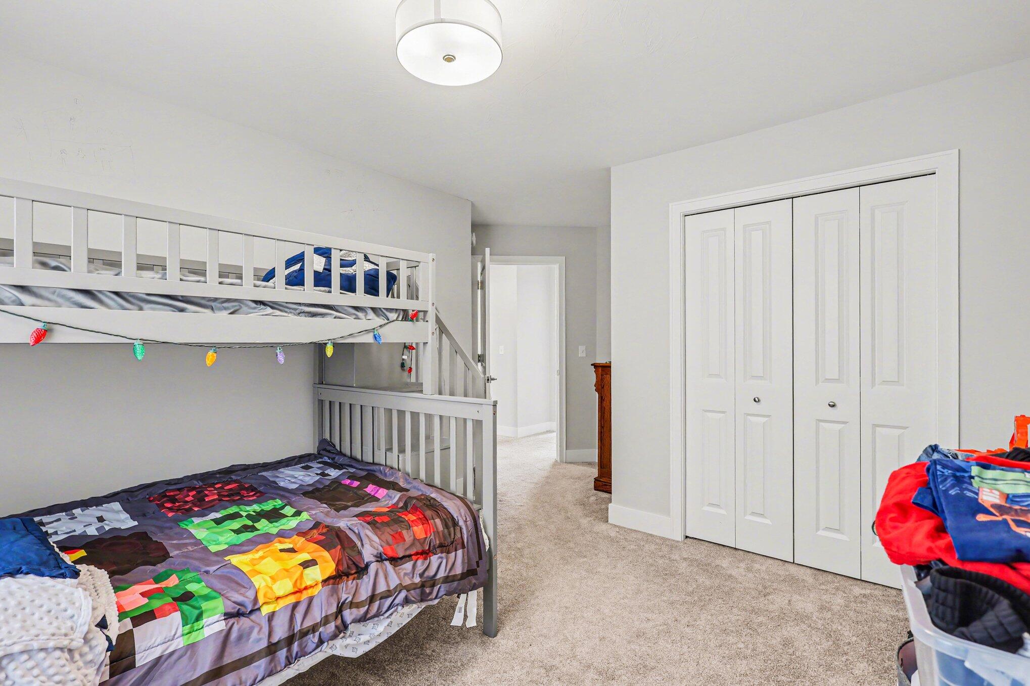 2803 Pinehill Drive Holland MI 49424