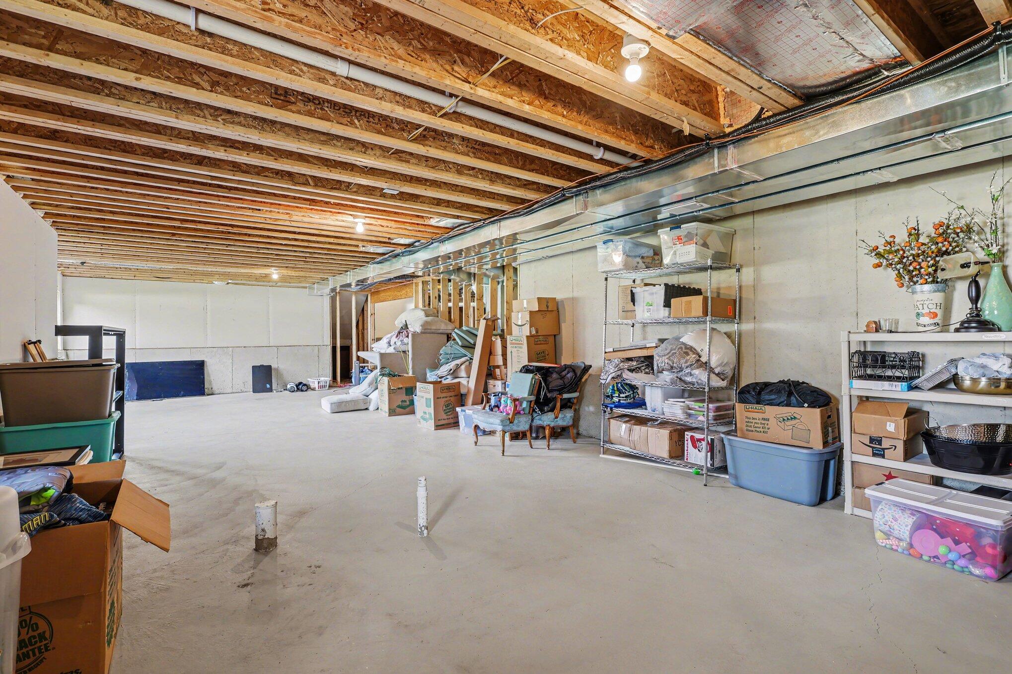 2803 Pinehill Drive Holland MI 49424