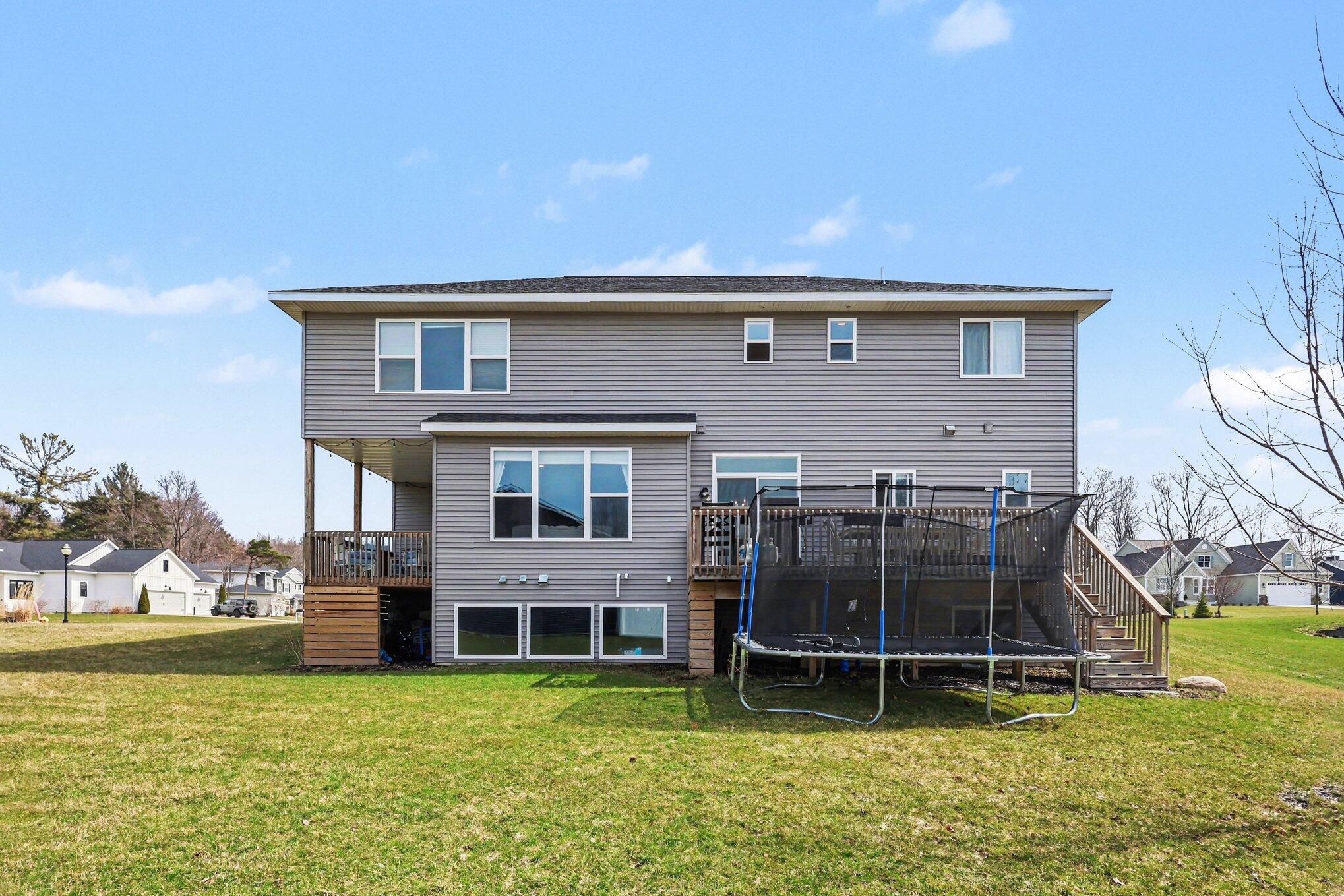 2803 Pinehill Drive Holland MI 49424