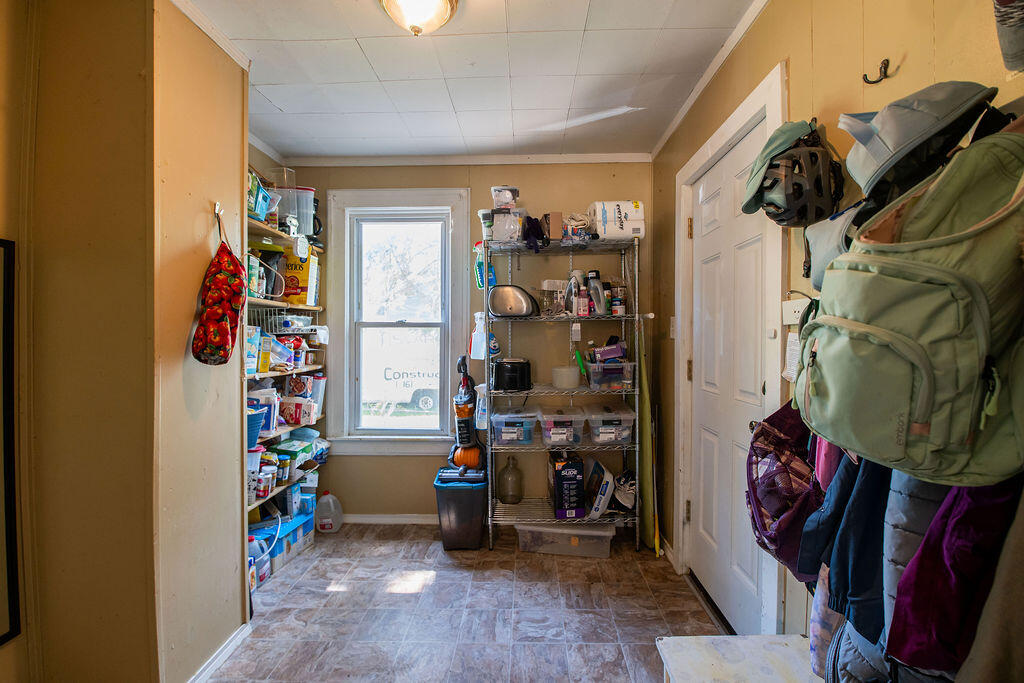 911 Dorchester Avenue SW Grand Rapids MI 49503