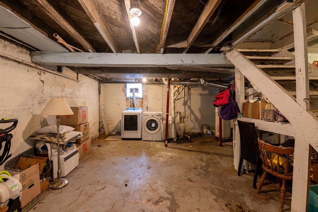 911 Dorchester Avenue SW Grand Rapids MI 49503
