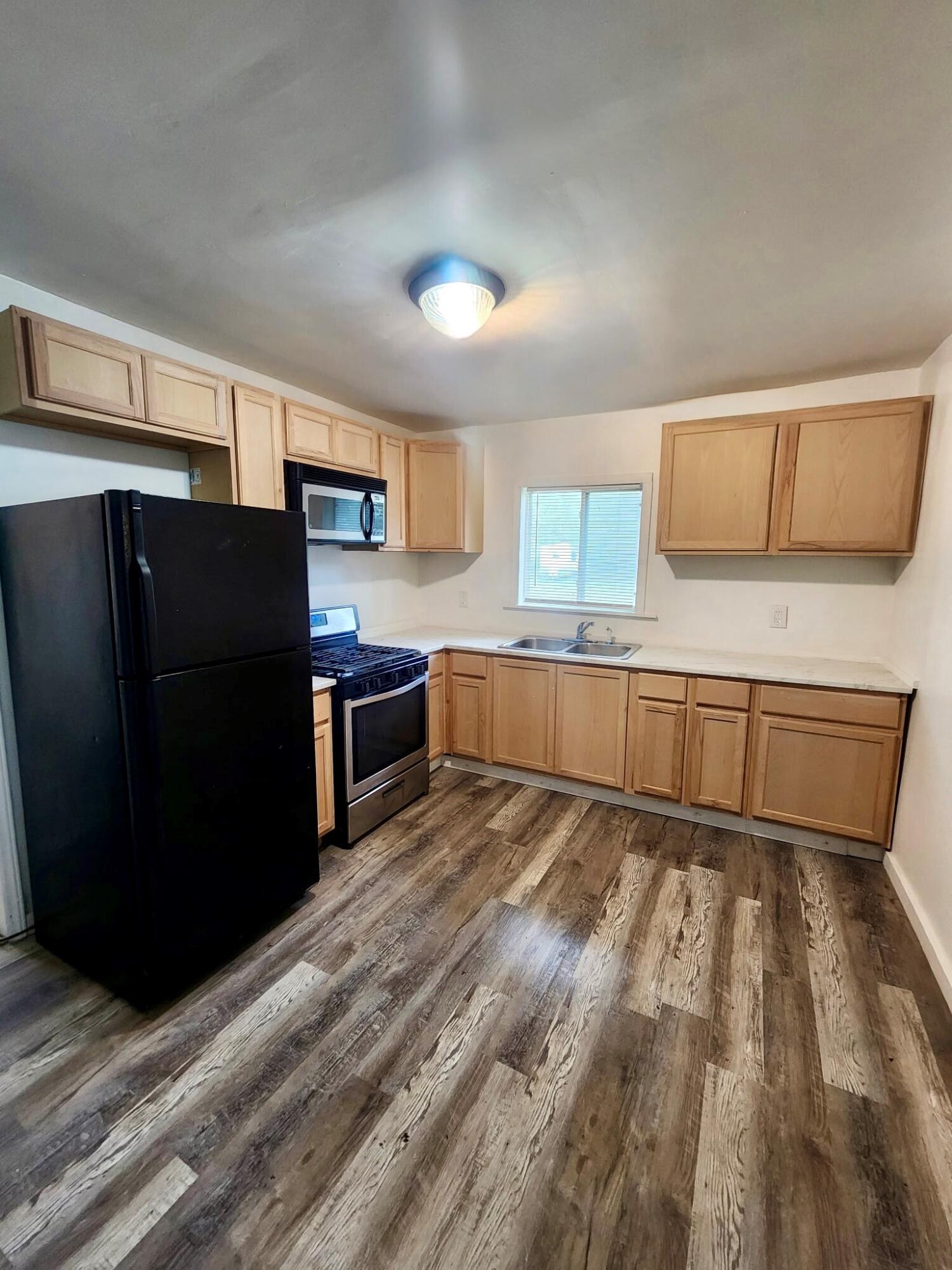 2028 8th Street Muskegon MI 49444