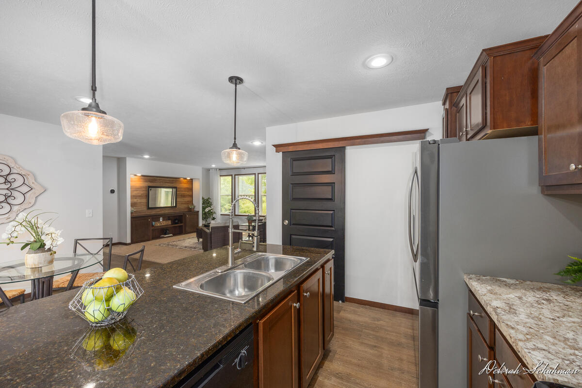 9686 10 Mile Road NE Rockford MI 49341