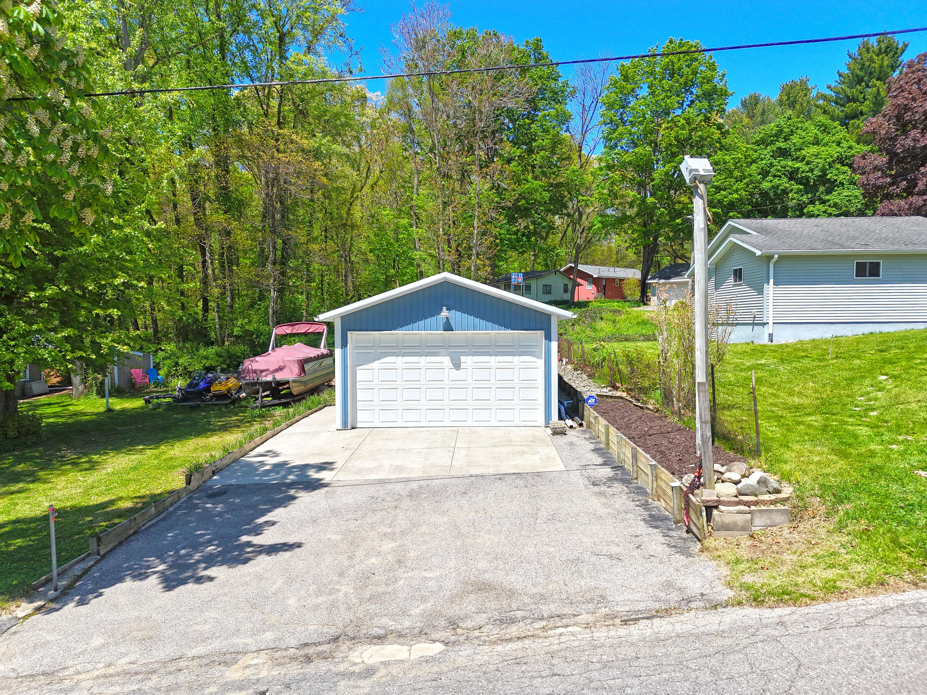 66937 Lakeshore Drive Dowagiac MI 49047