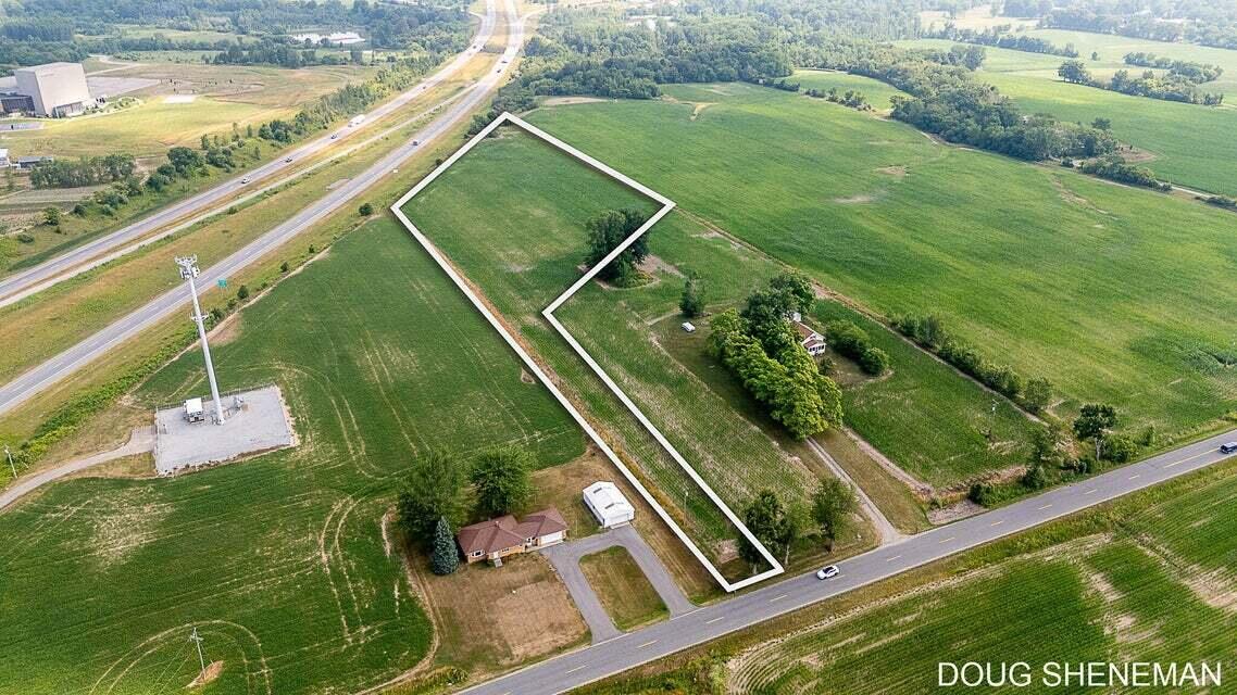 Ville Ottogan Holland MI 49423