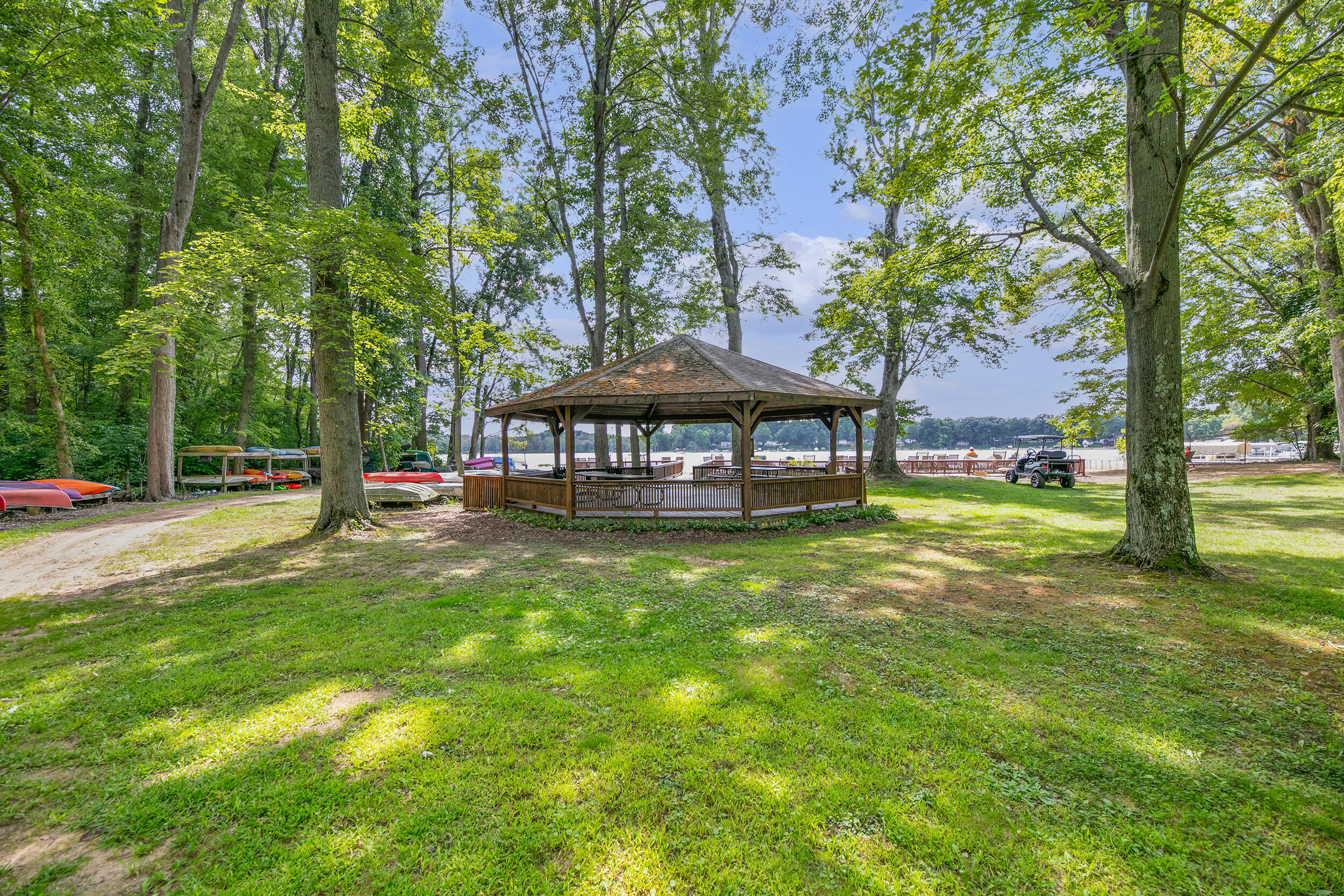 332 Charlestown Colony Buchanan MI 49107