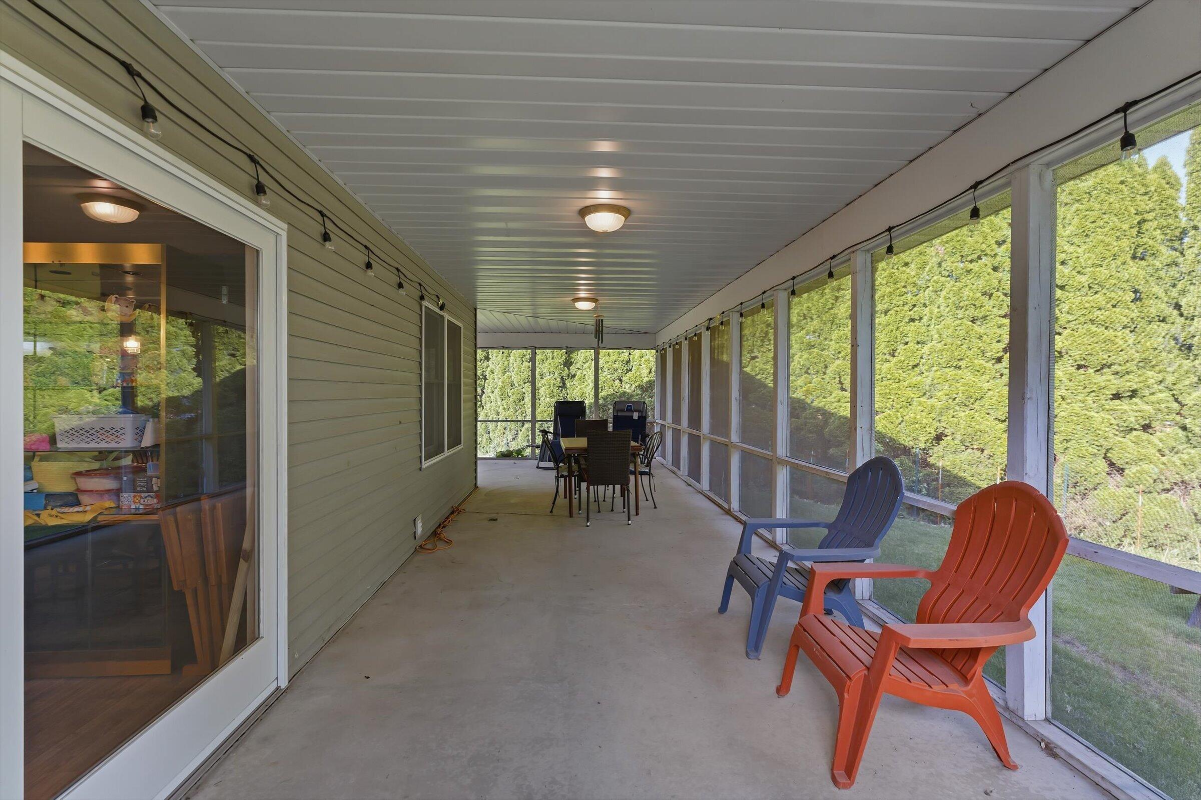 22401 Happy Drive Cassopolis MI 49031