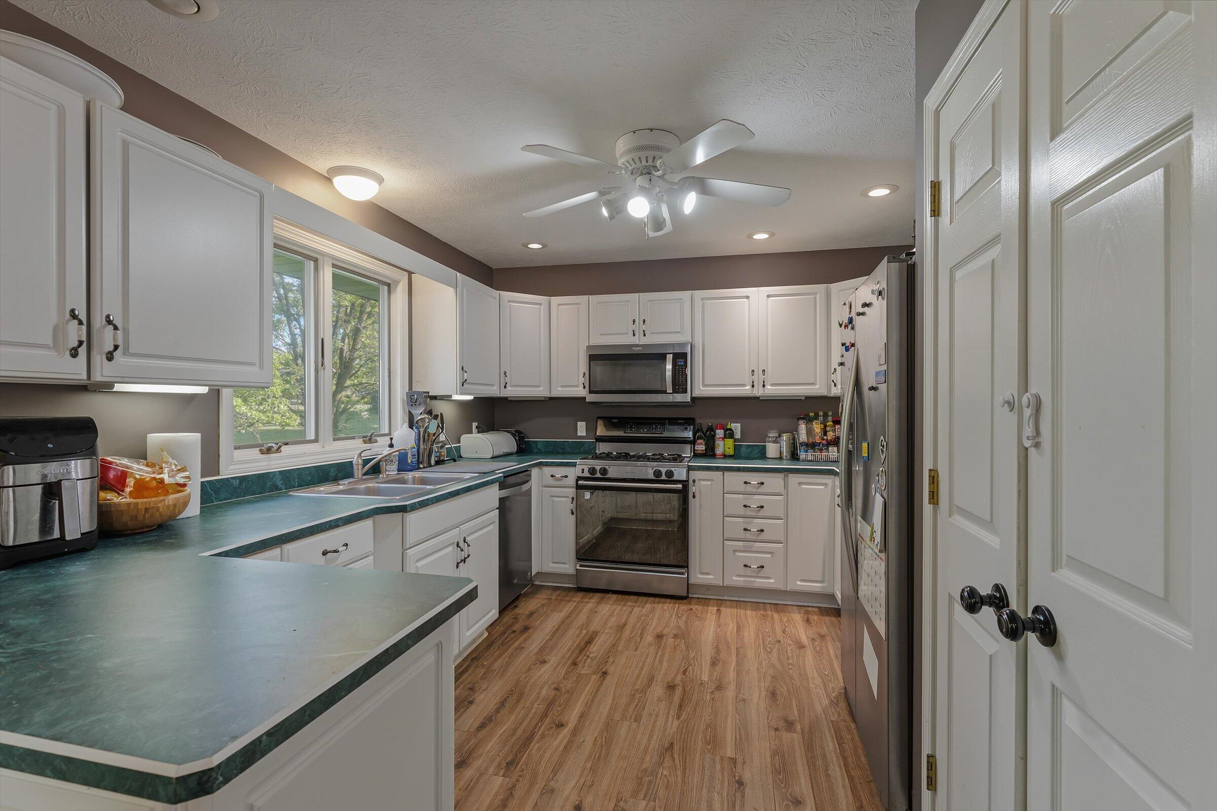 22401 Happy Drive Cassopolis MI 49031