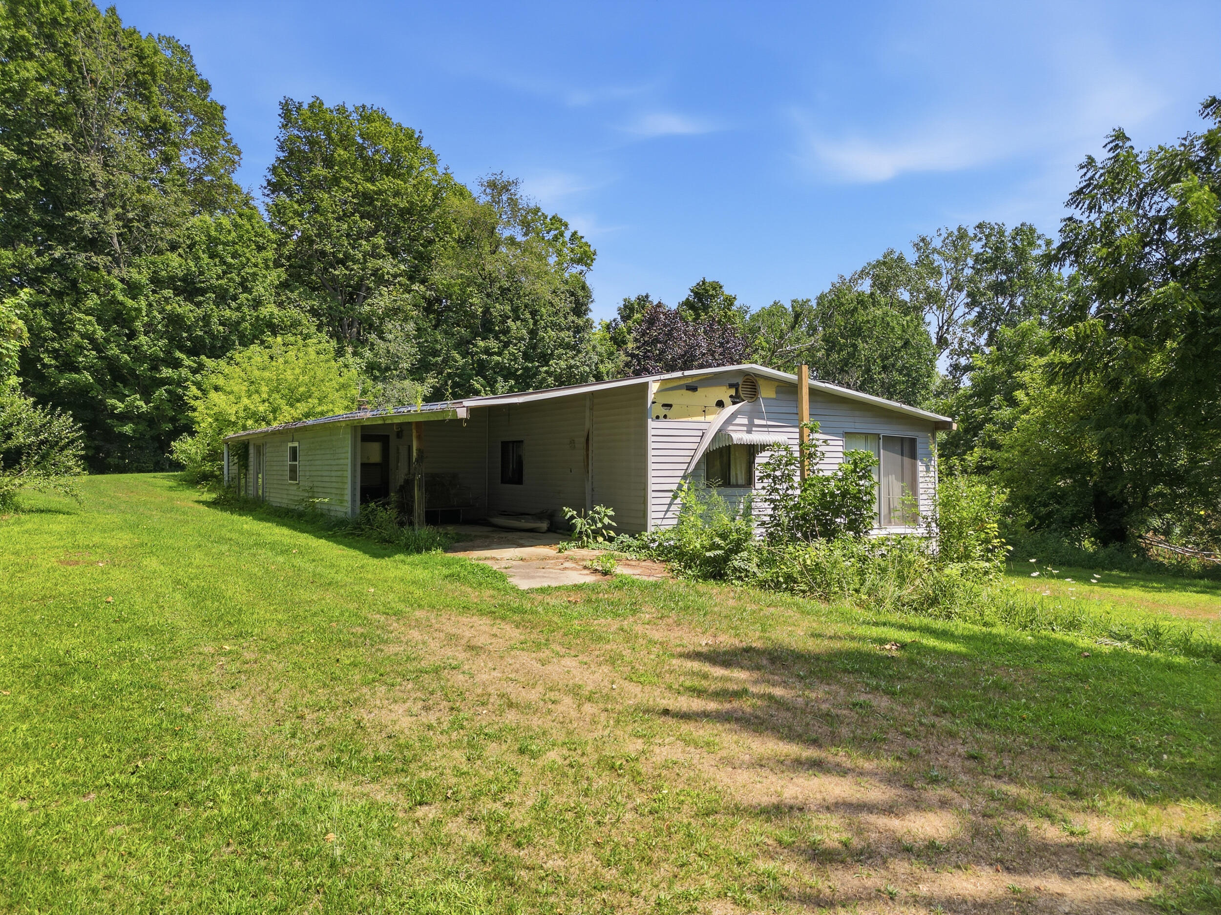 1306 122nd Avenue Hopkins MI 49328