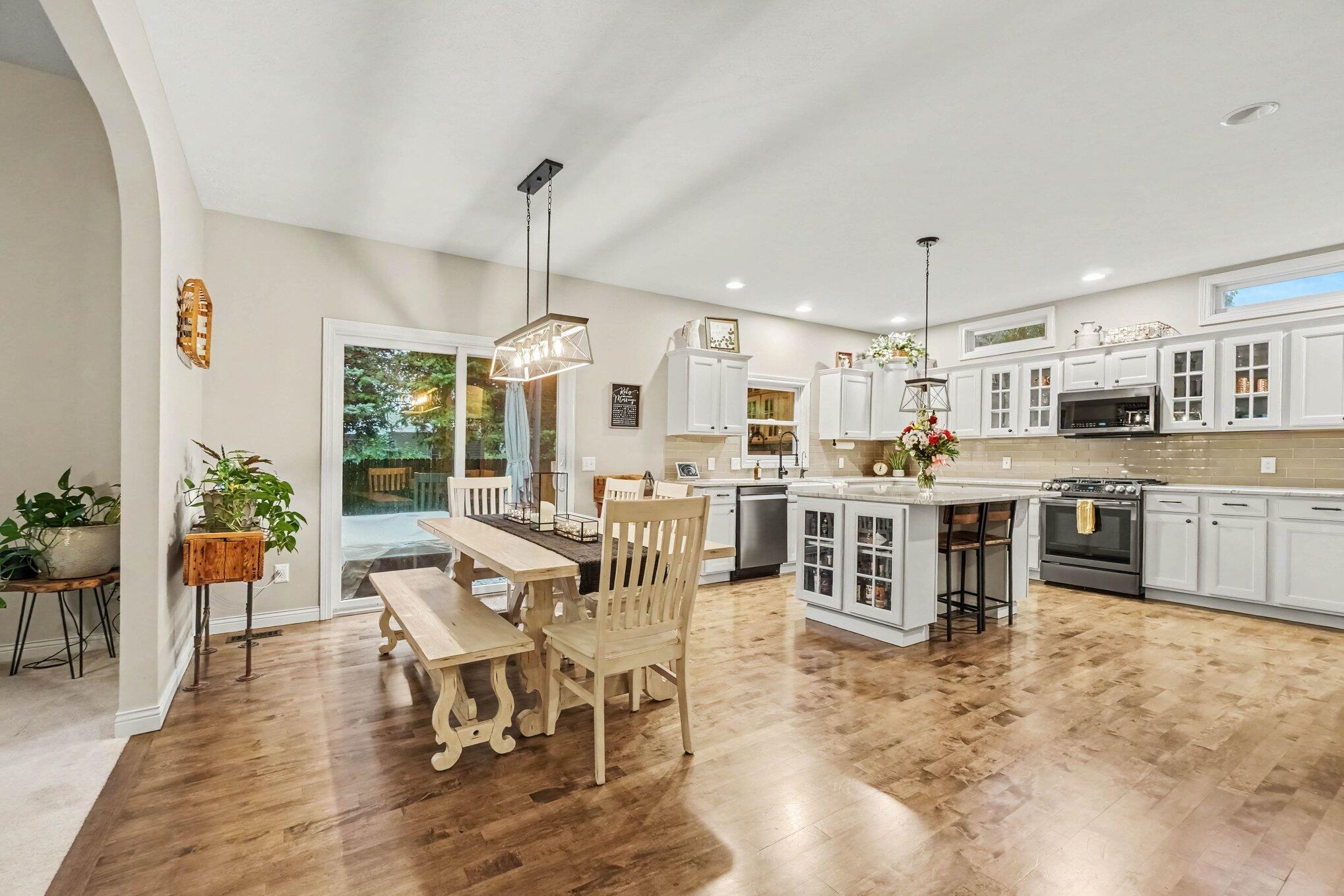 2674 Avalon Woods Drive Portage MI 49024