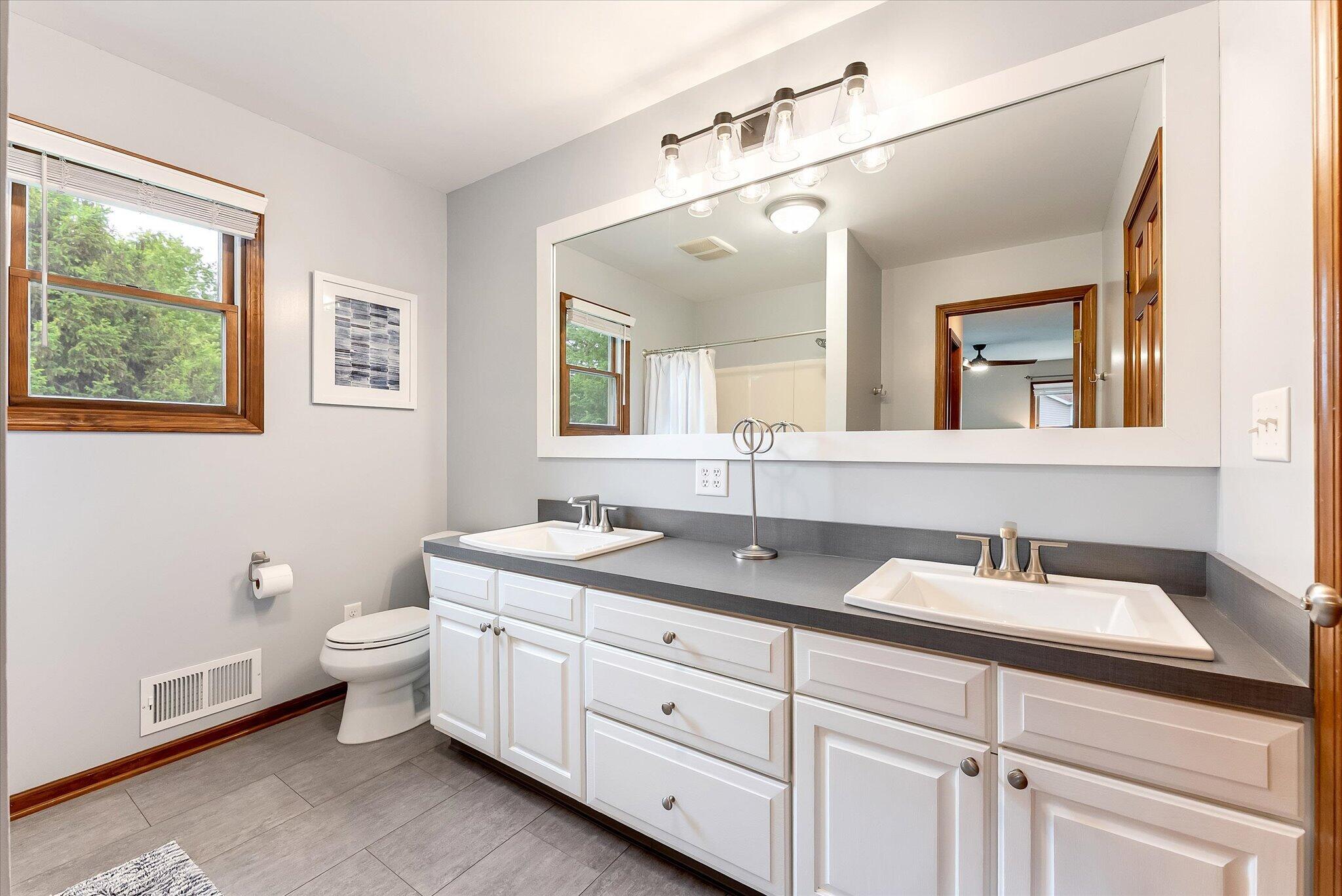 9447 Prairie Ridge Court Zeeland MI 49464