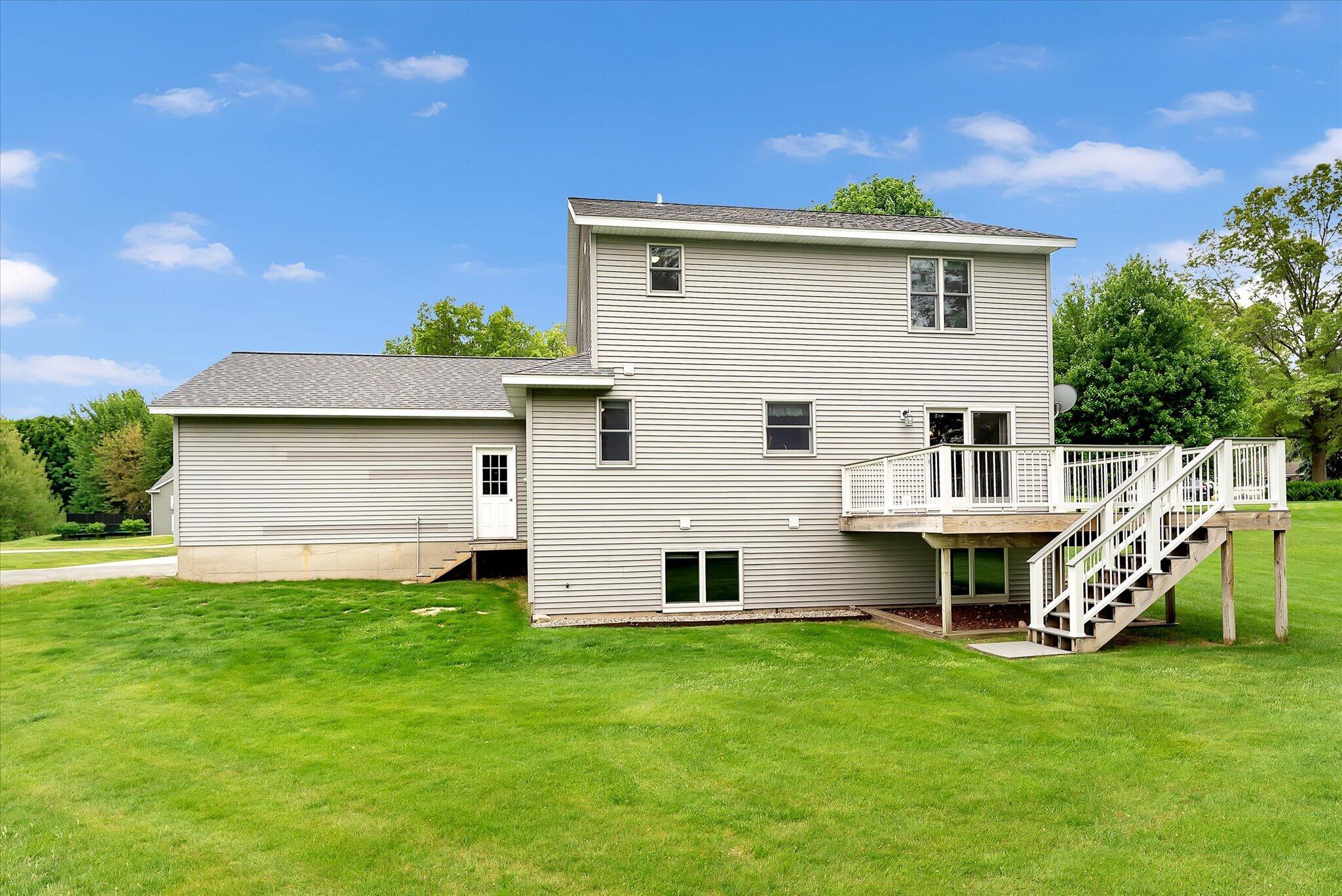 9447 Prairie Ridge Court Zeeland MI 49464