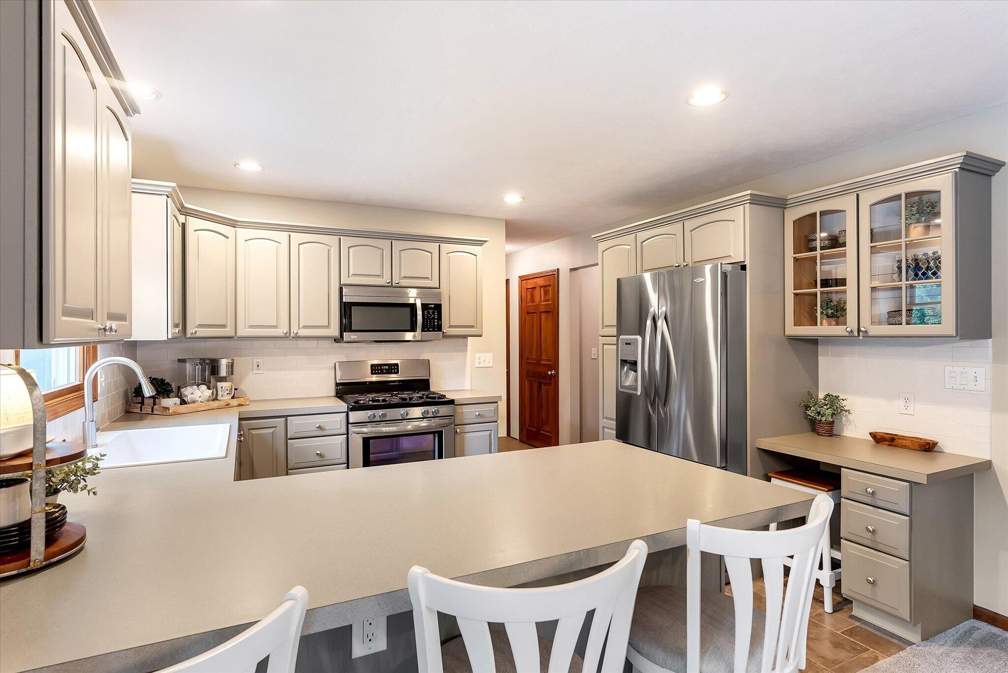 9447 Prairie Ridge Court Zeeland MI 49464