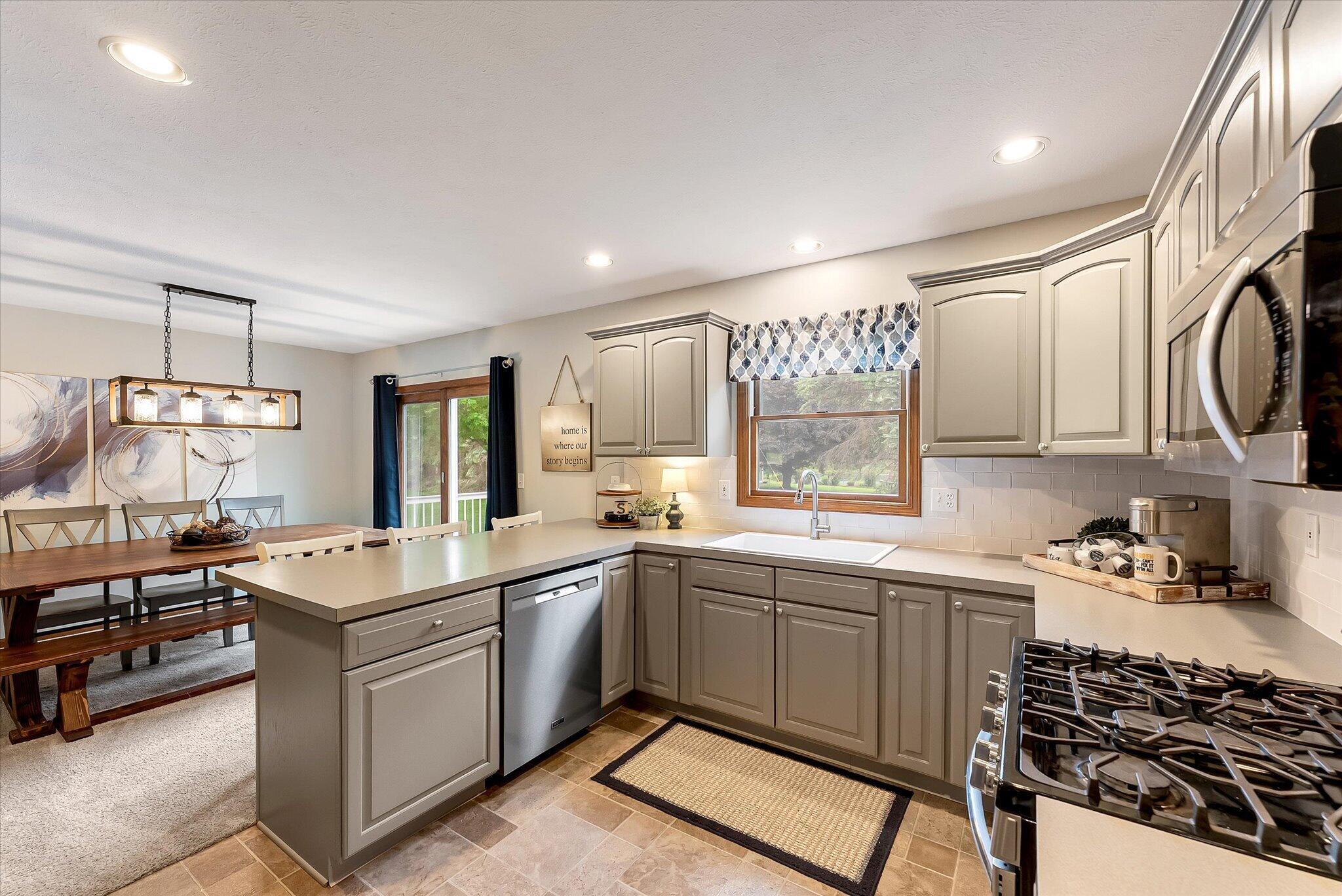9447 Prairie Ridge Court Zeeland MI 49464