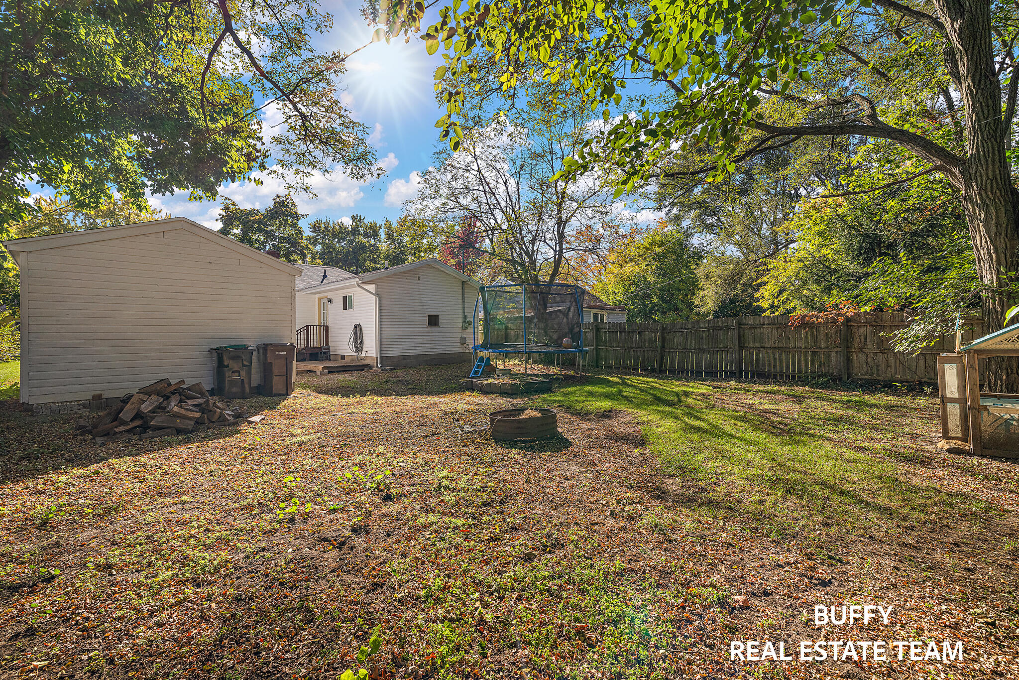 2280 Madalene Avenue Muskegon MI 49442