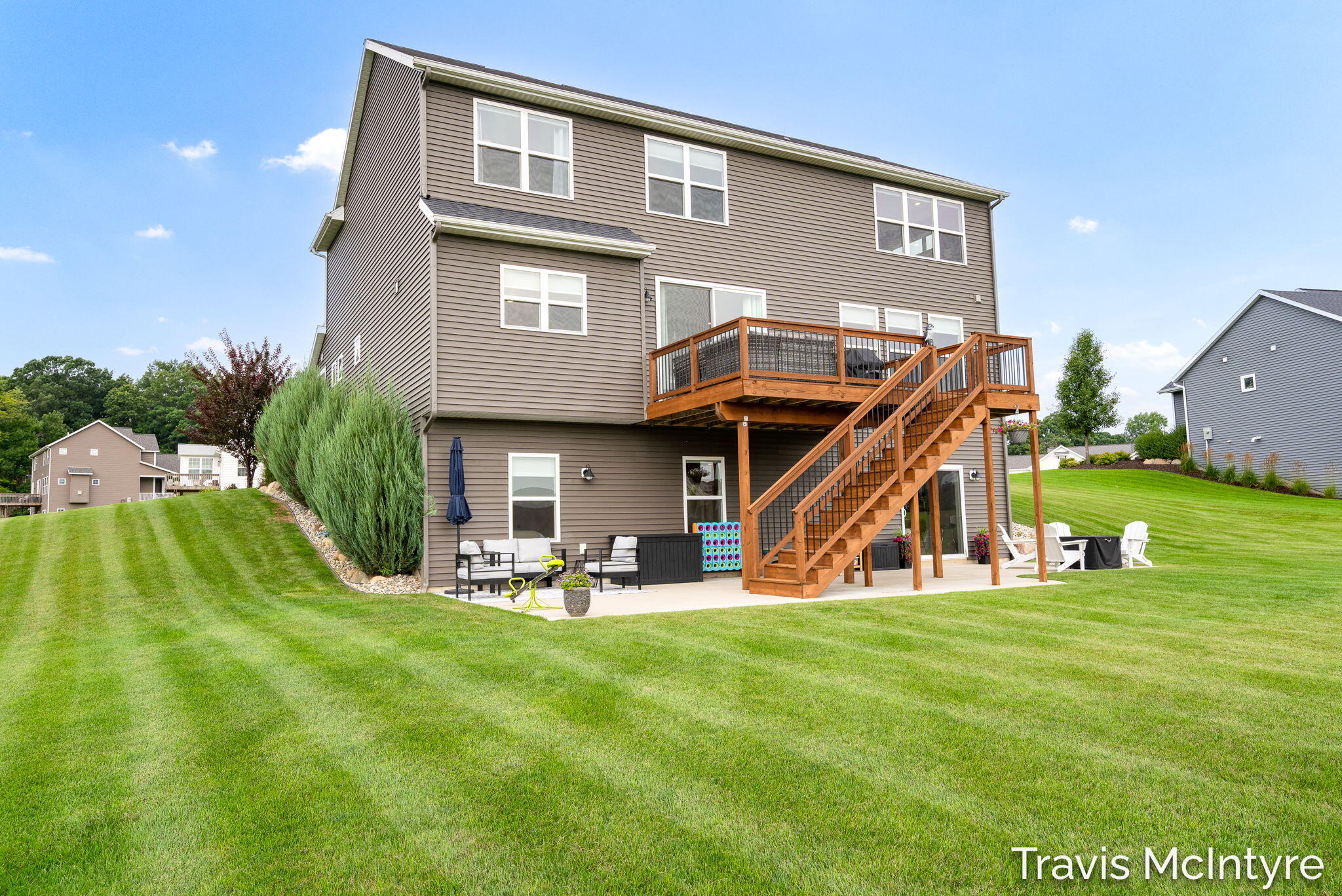 8914 Sterling Hills Drive NE Rockford MI 49341