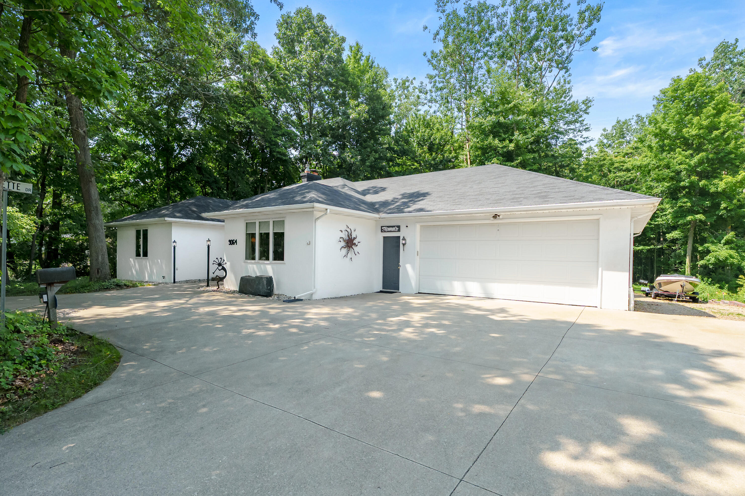 9064 Nature Way Kalamazoo MI 49009