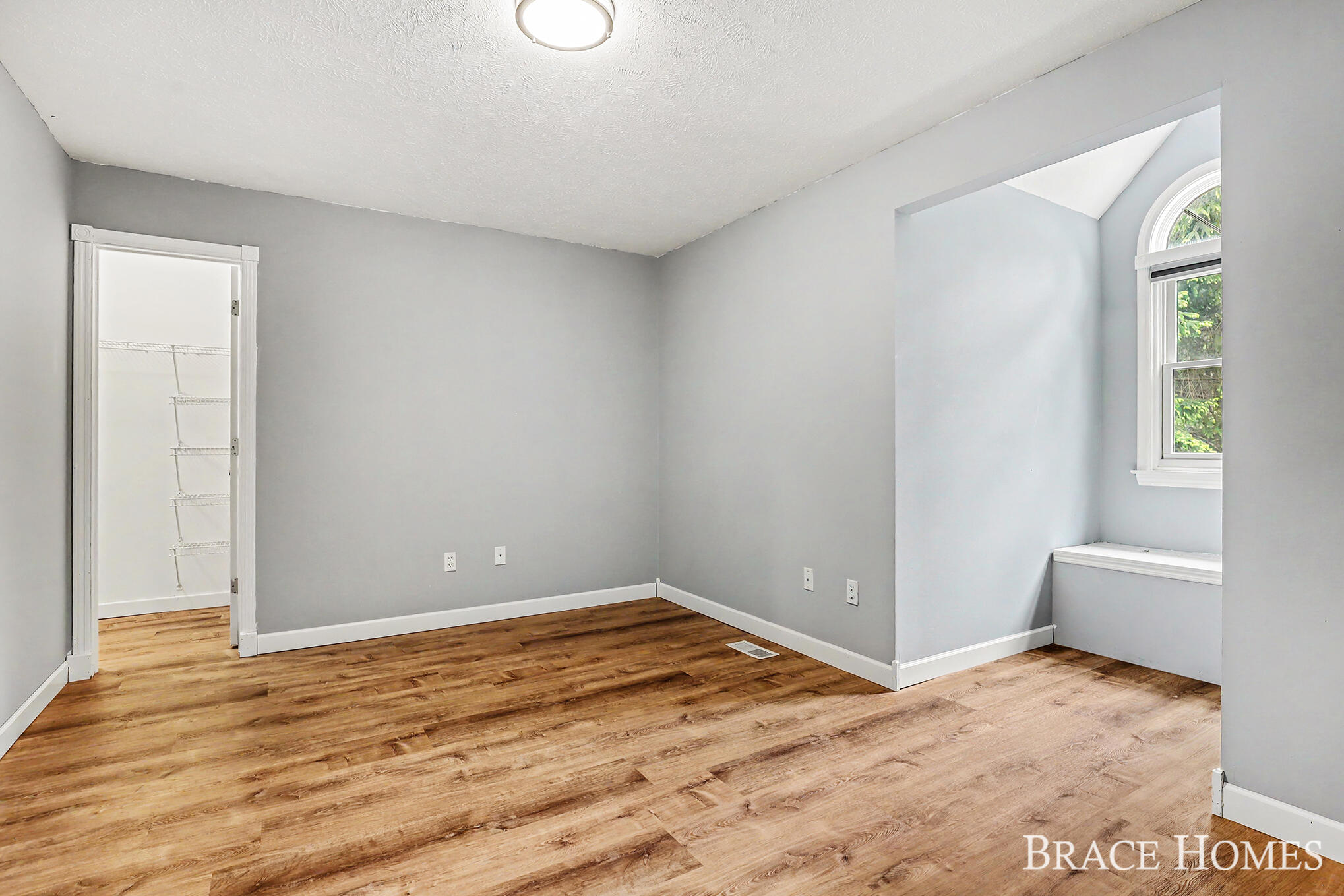 2155 Timber Valley Drive NE Grand Rapids MI 49525