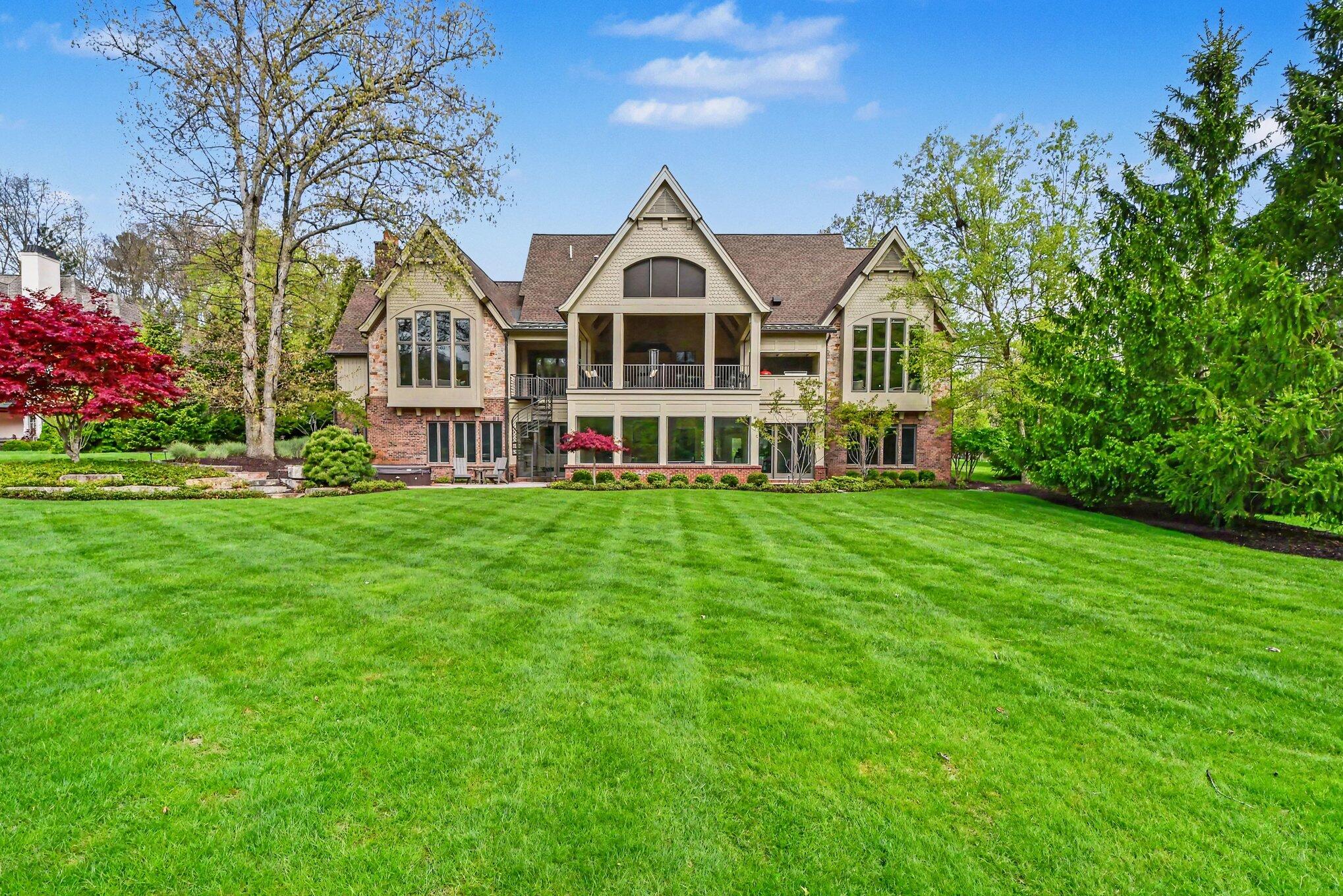 7428 Biscayne Way SE Grand Rapids MI 49546