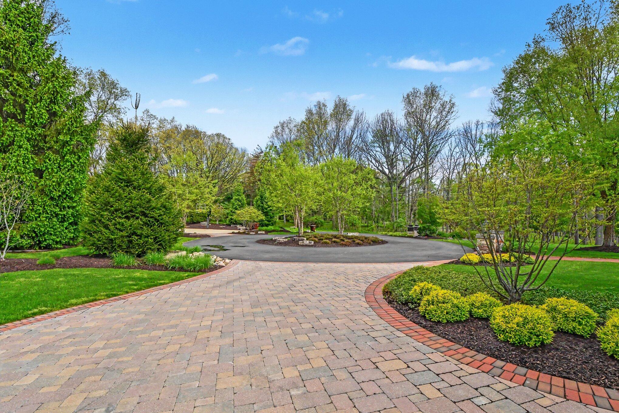 7428 Biscayne Way SE Grand Rapids MI 49546