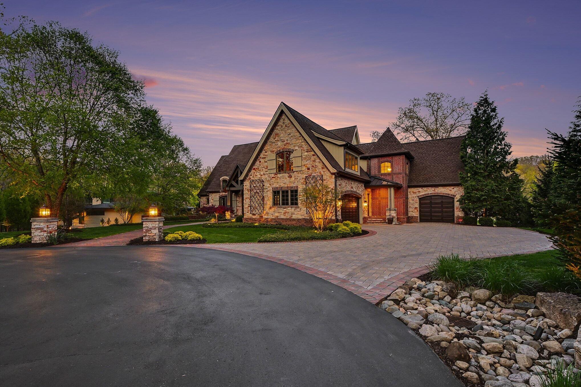 7428 Biscayne Way SE Grand Rapids MI 49546