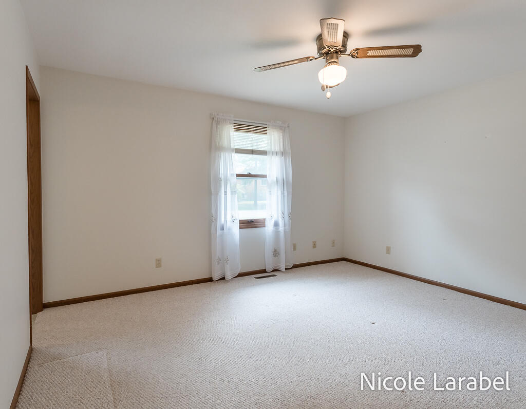 16362 Robbins Road Grand Haven MI 49417
