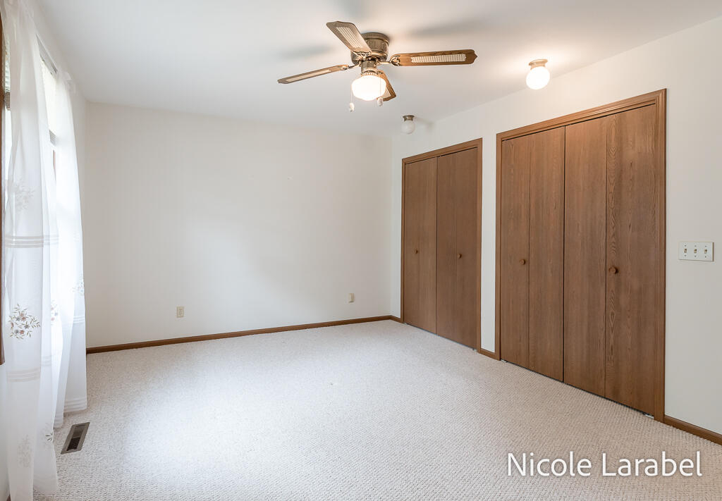 16362 Robbins Road Grand Haven MI 49417