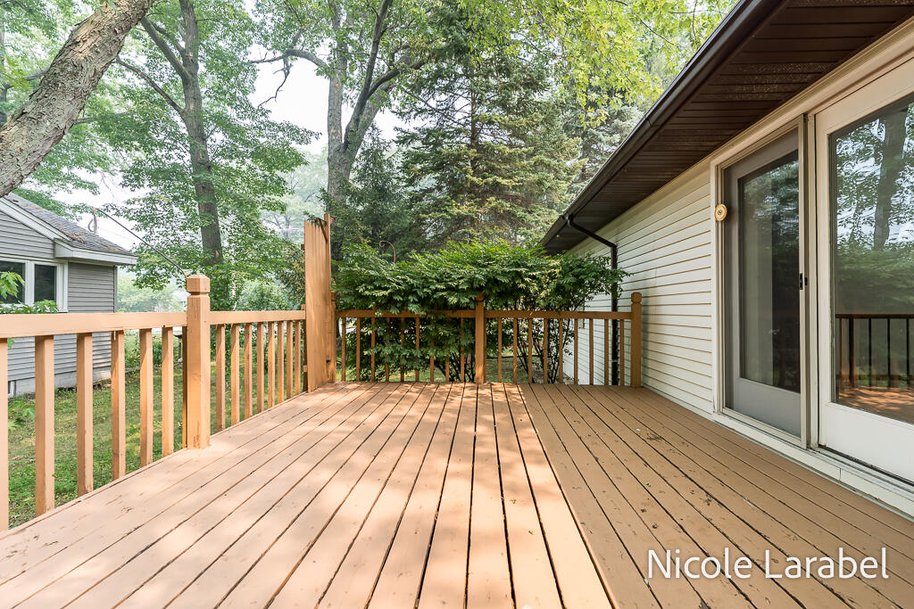 16362 Robbins Road Grand Haven MI 49417