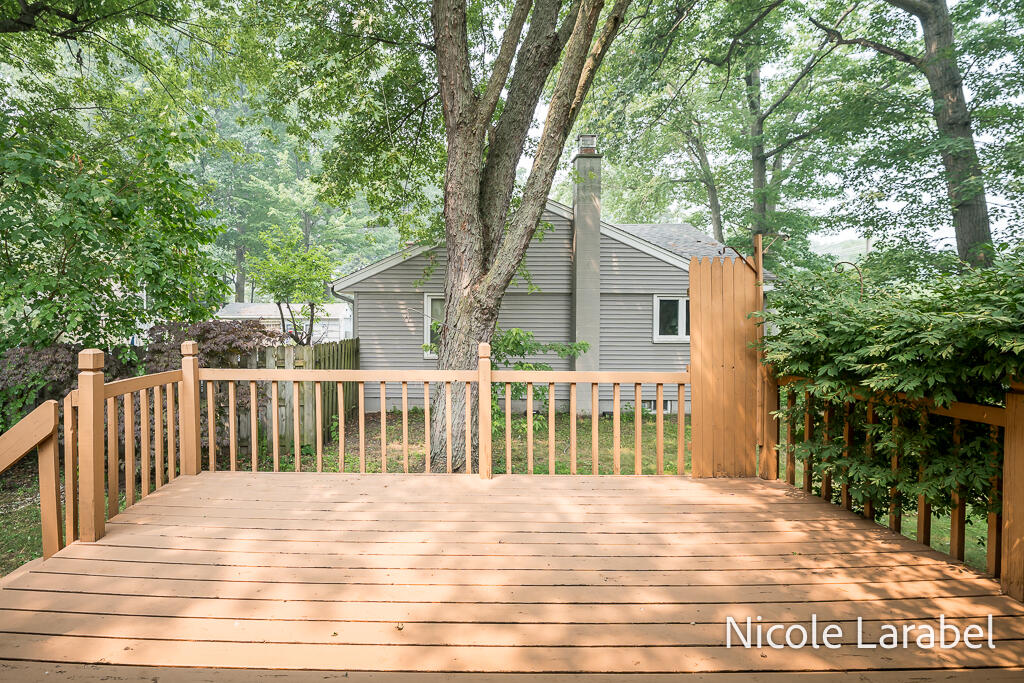 16362 Robbins Road Grand Haven MI 49417