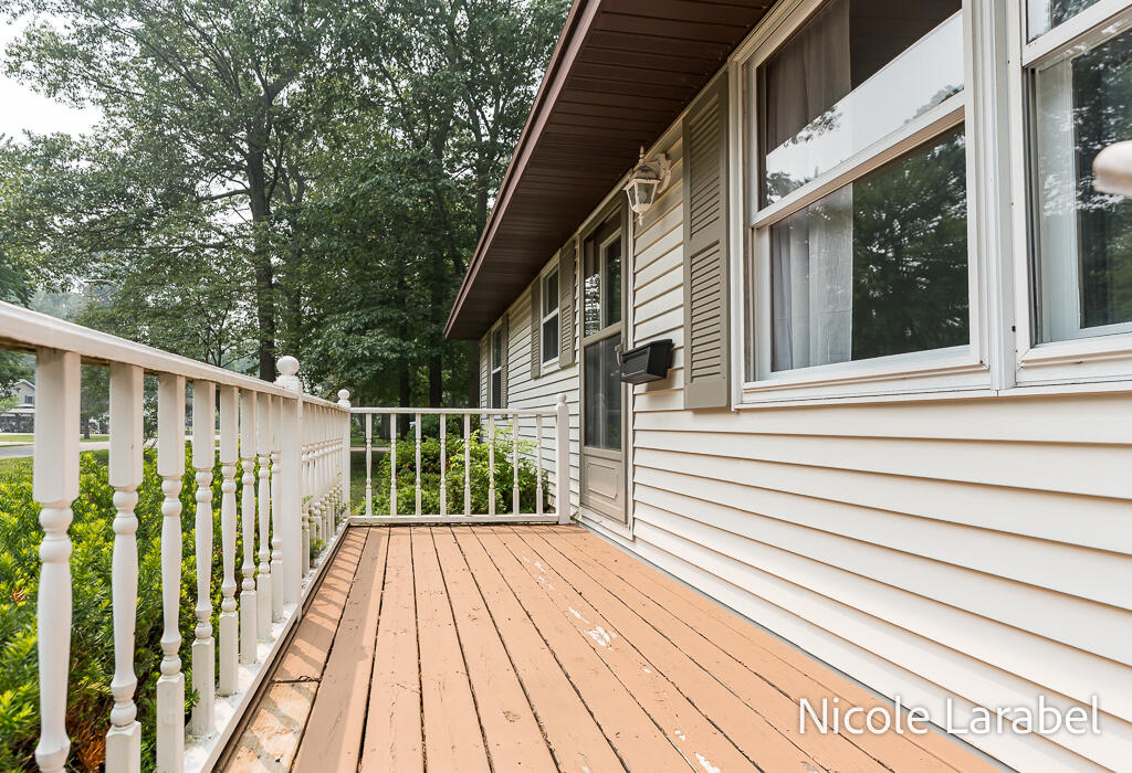 16362 Robbins Road Grand Haven MI 49417