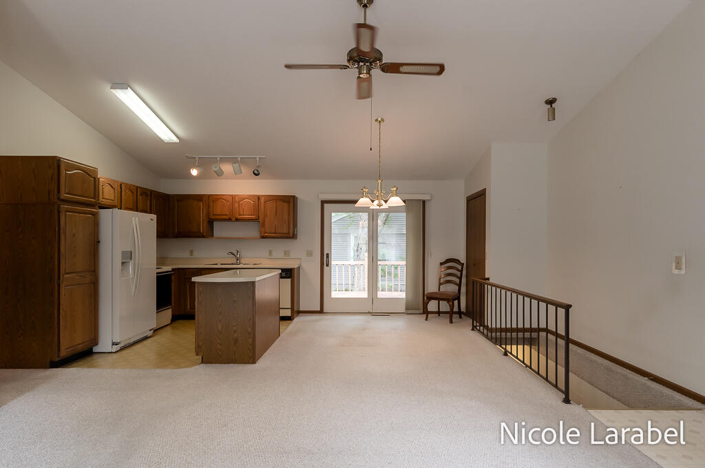 16362 Robbins Road Grand Haven MI 49417