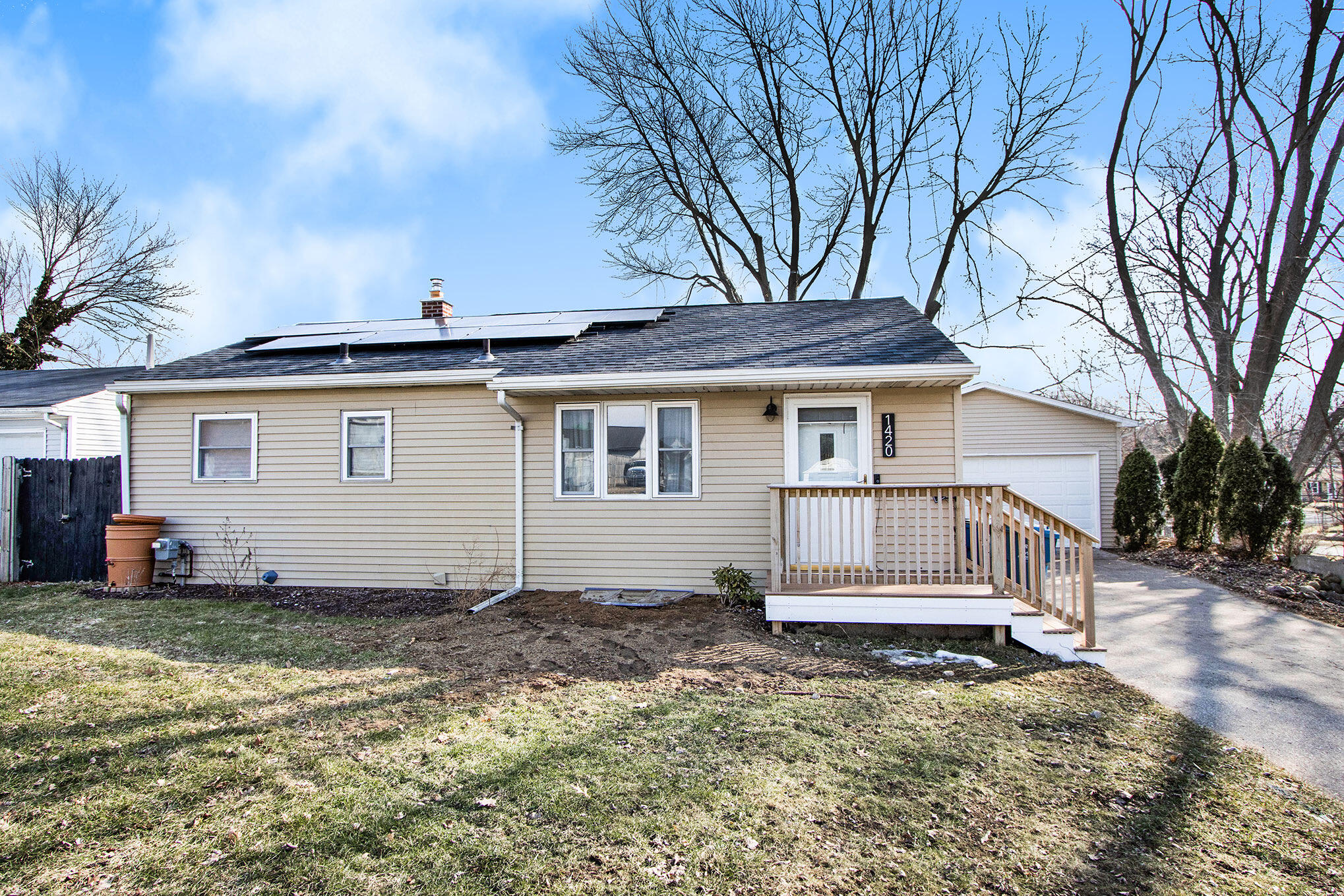 1420 Trimble Avenue Kalamazoo MI 49048