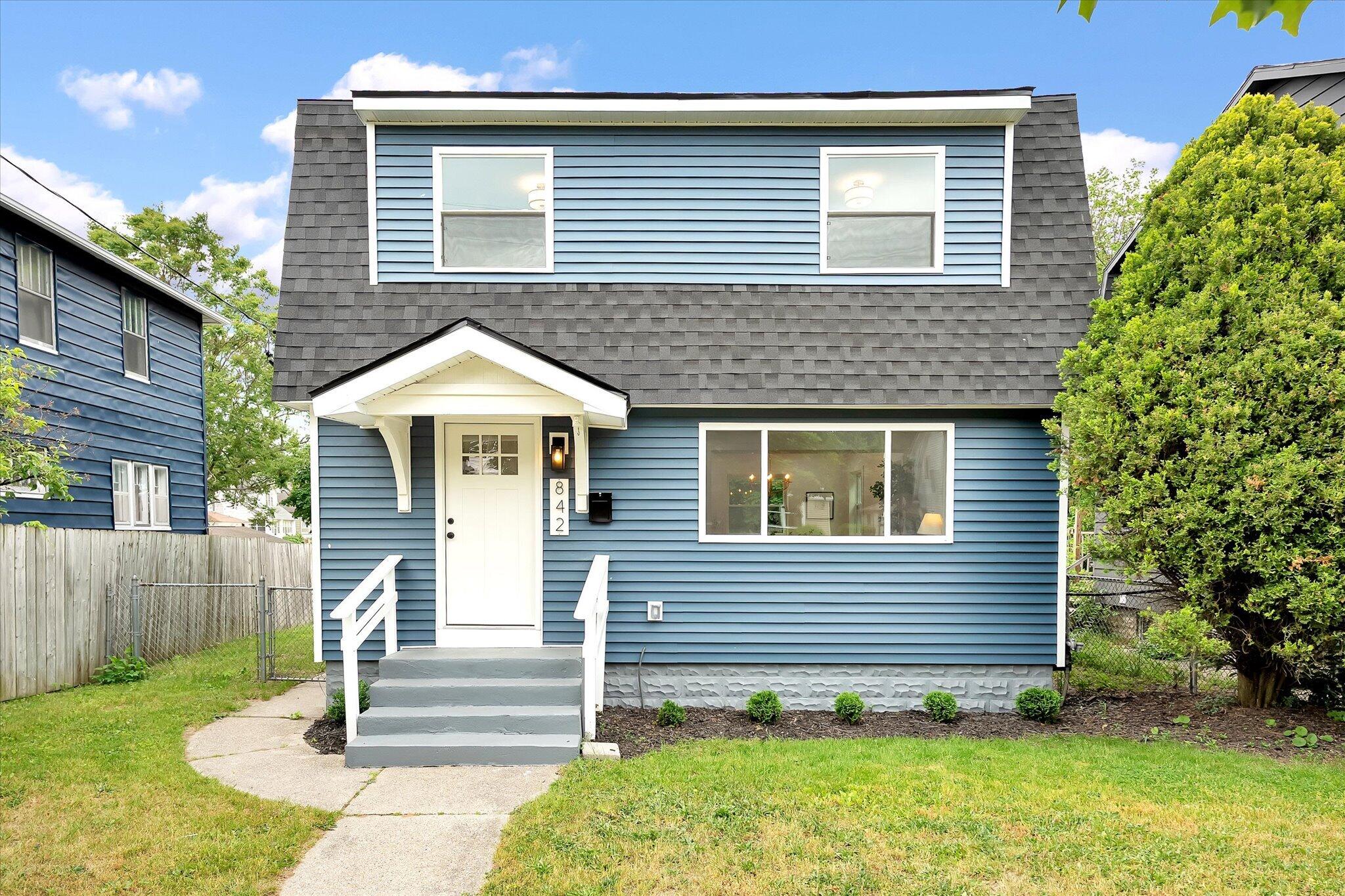 842 Griggs Street SE Grand Rapids MI 49507